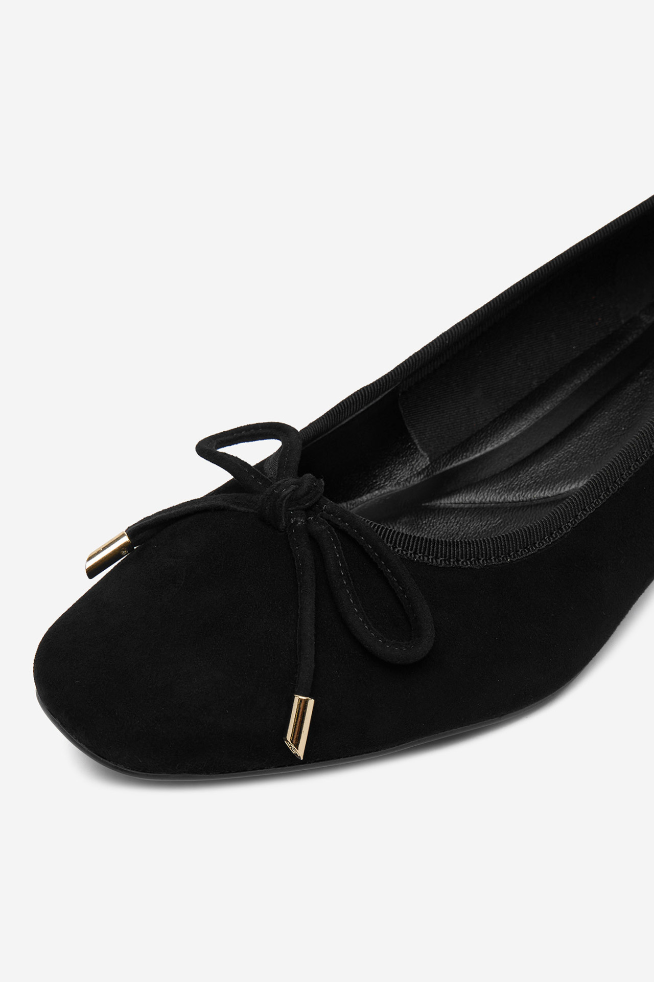 Körömcipők Fekete