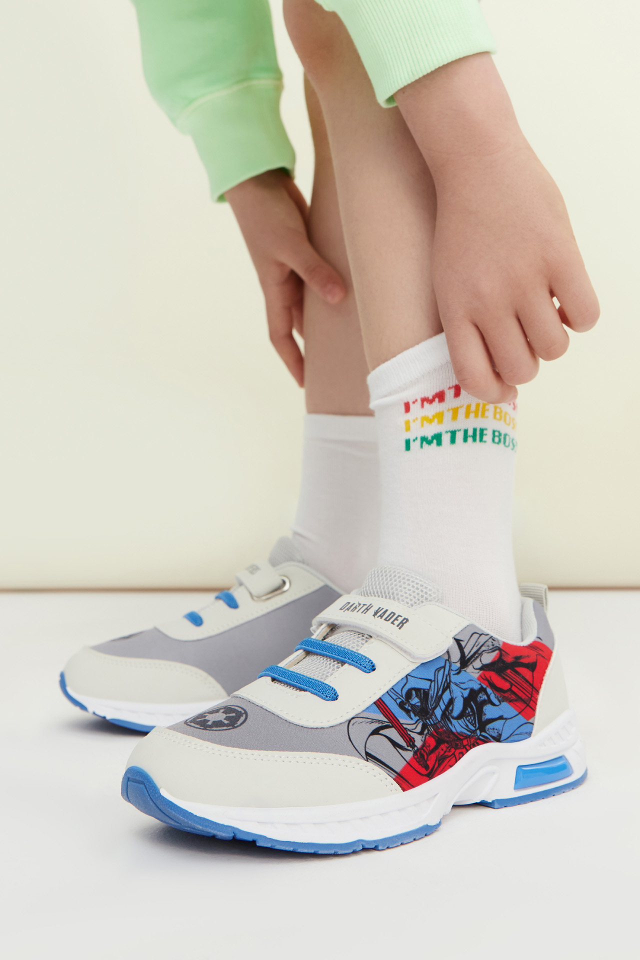 Sneakersy Šedá