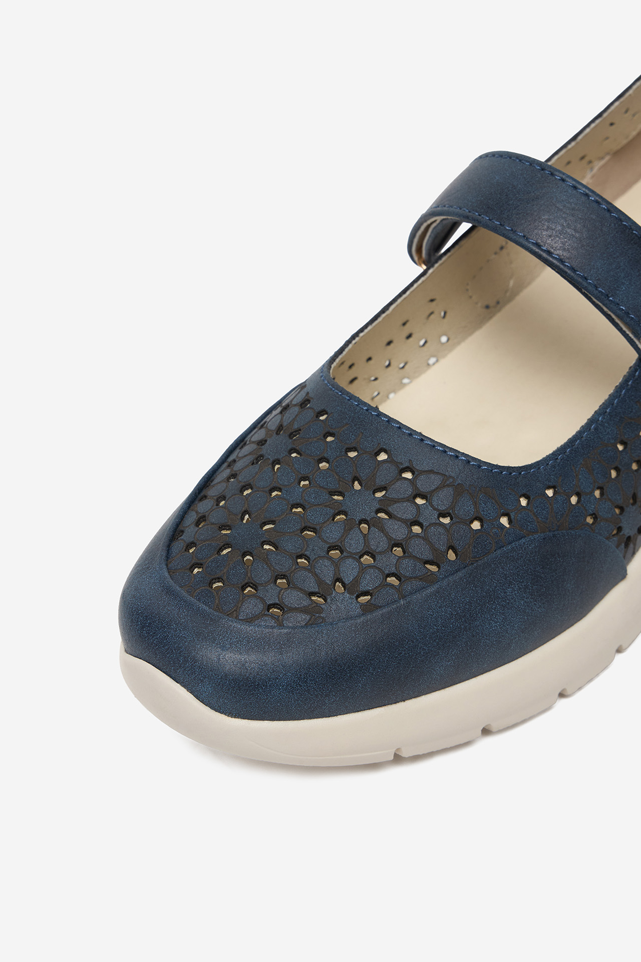 Lodičky Tmavomodrá