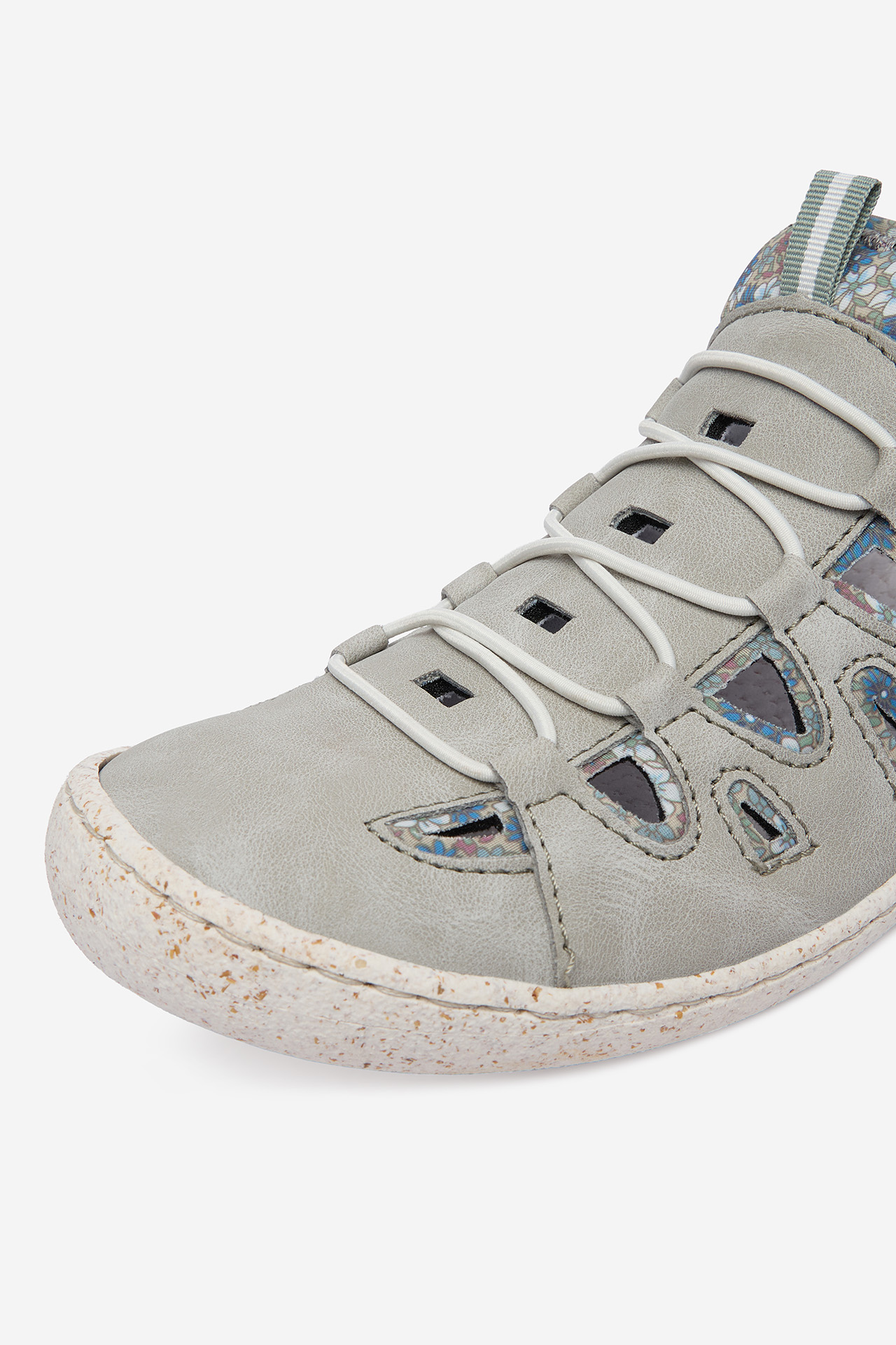 Nizki čevlji Svetlo siva