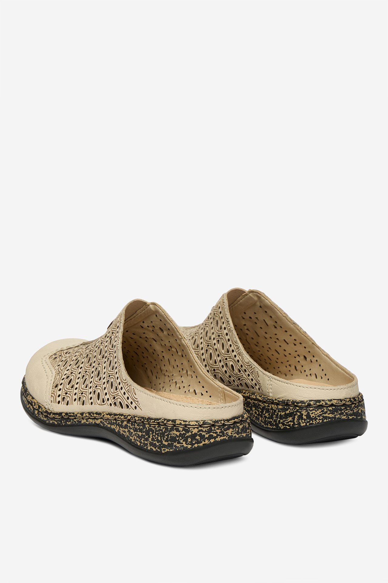 Nazouváky Béžová