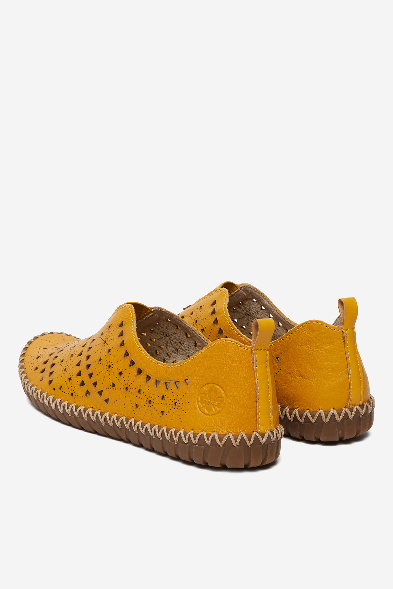 Nizki čevlji Rumena