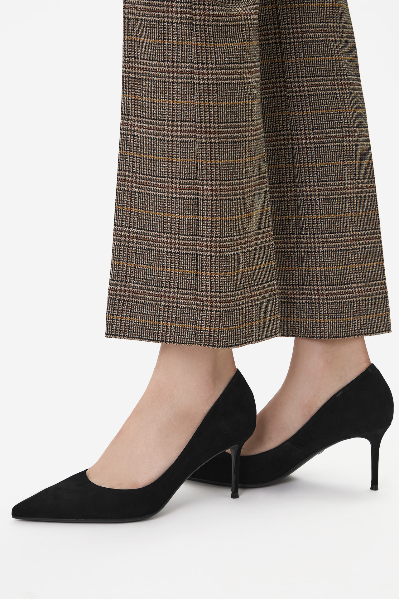 Čevlji z visoko peto Črna