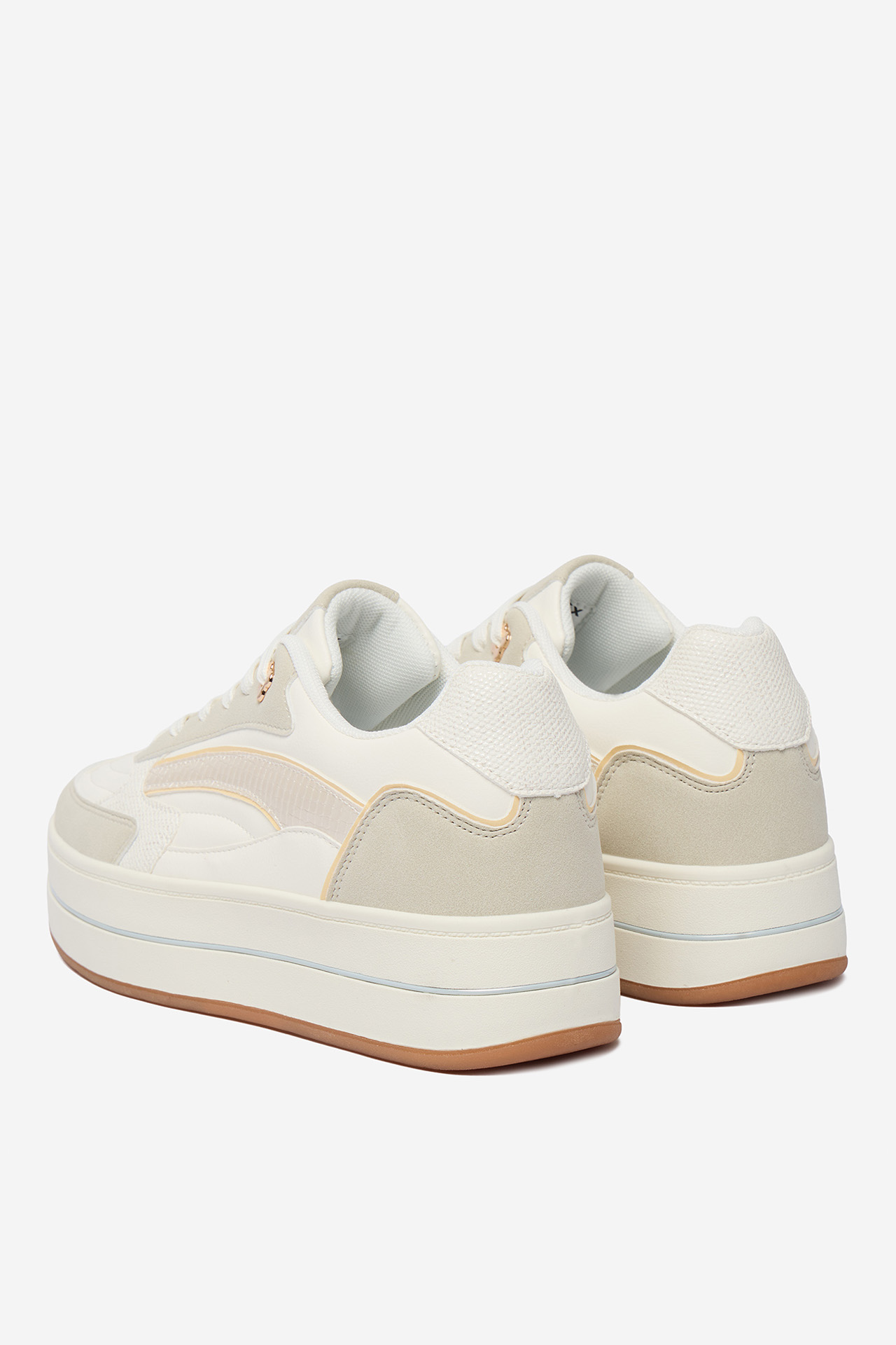 Sneakersy Krémová