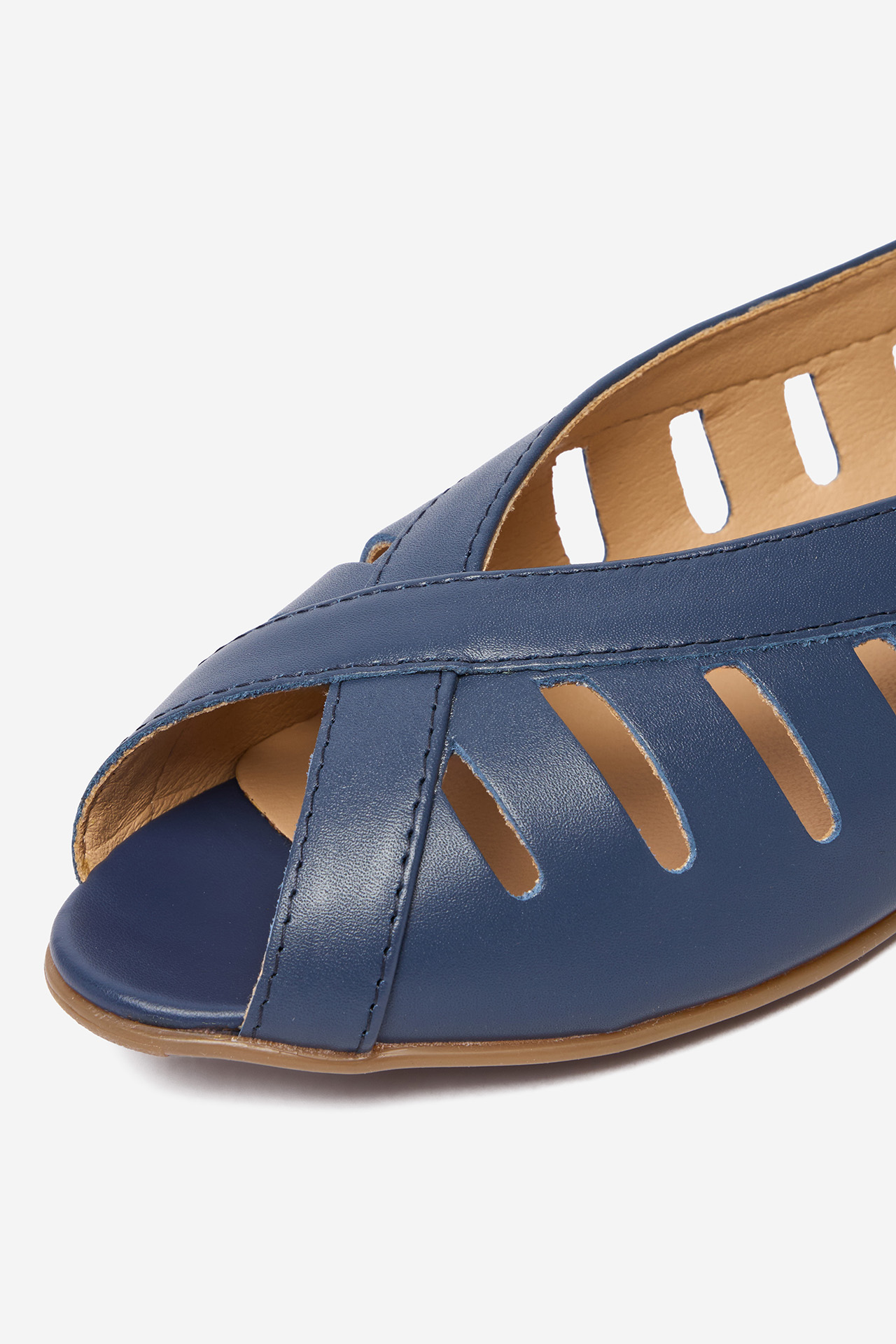 Baleríny Tmavomodrá