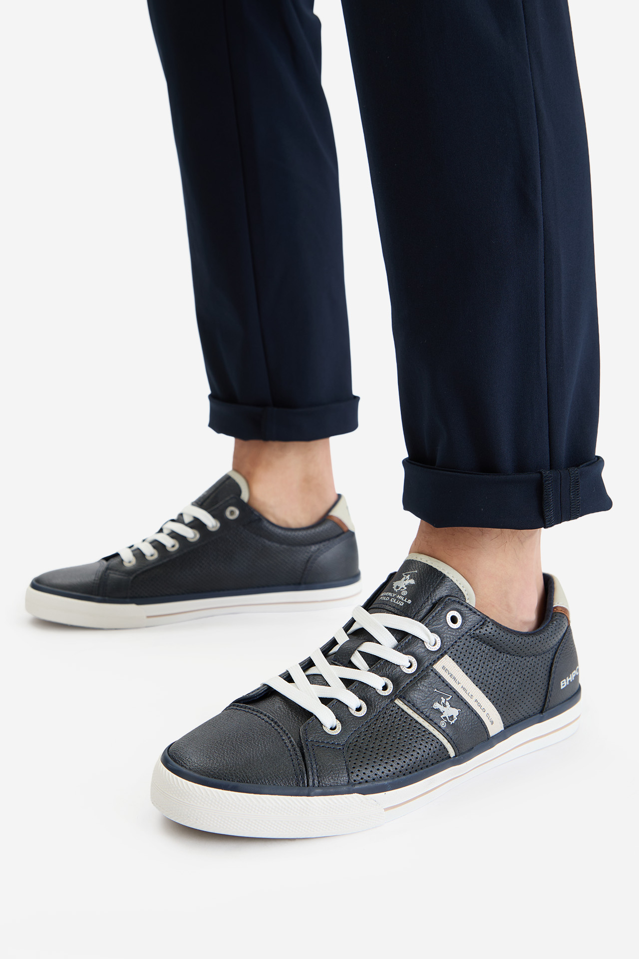 Superge Mornarsko modra