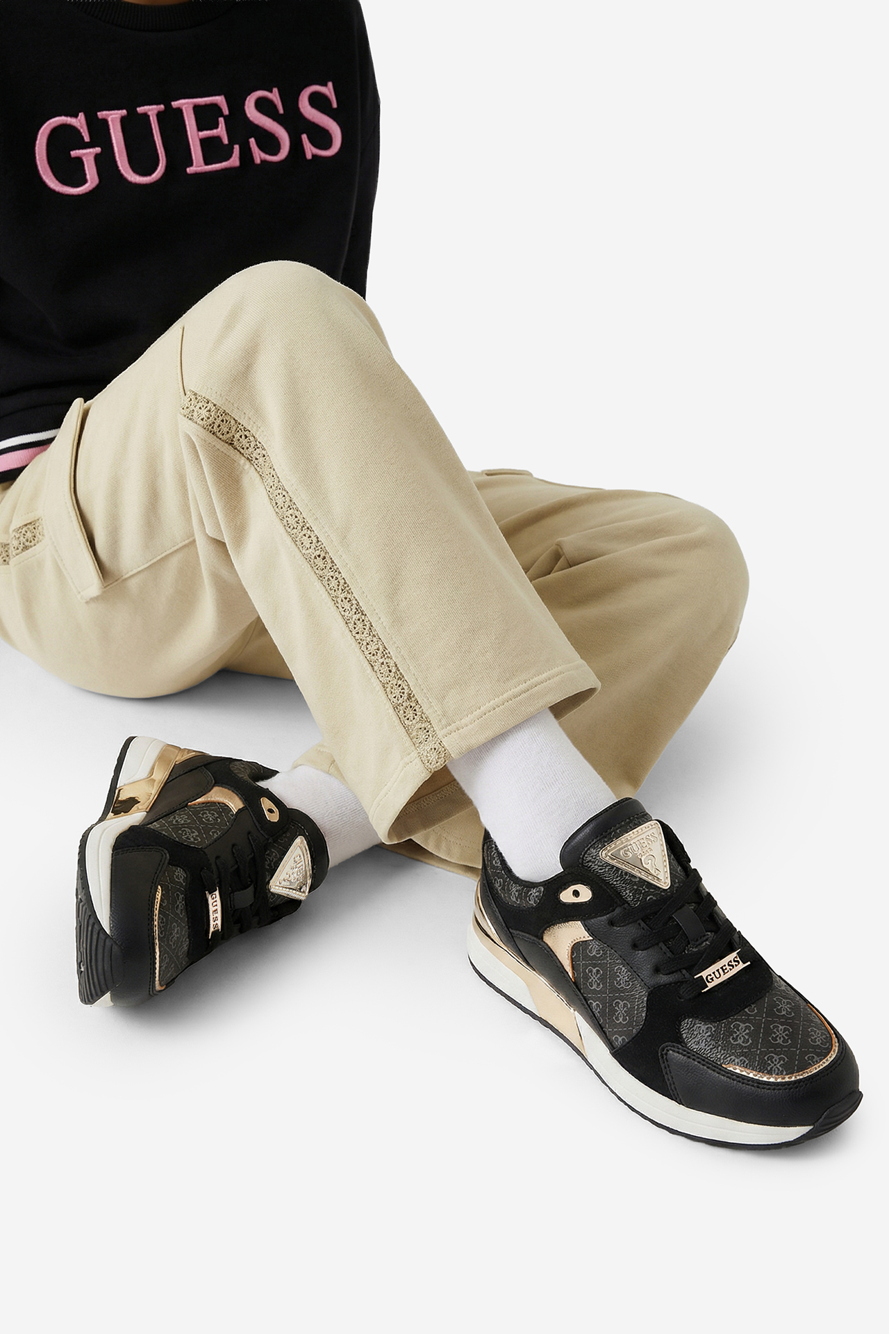 Sneakersy GUESS KIDS CEOWB-CS24049-01 Czarny