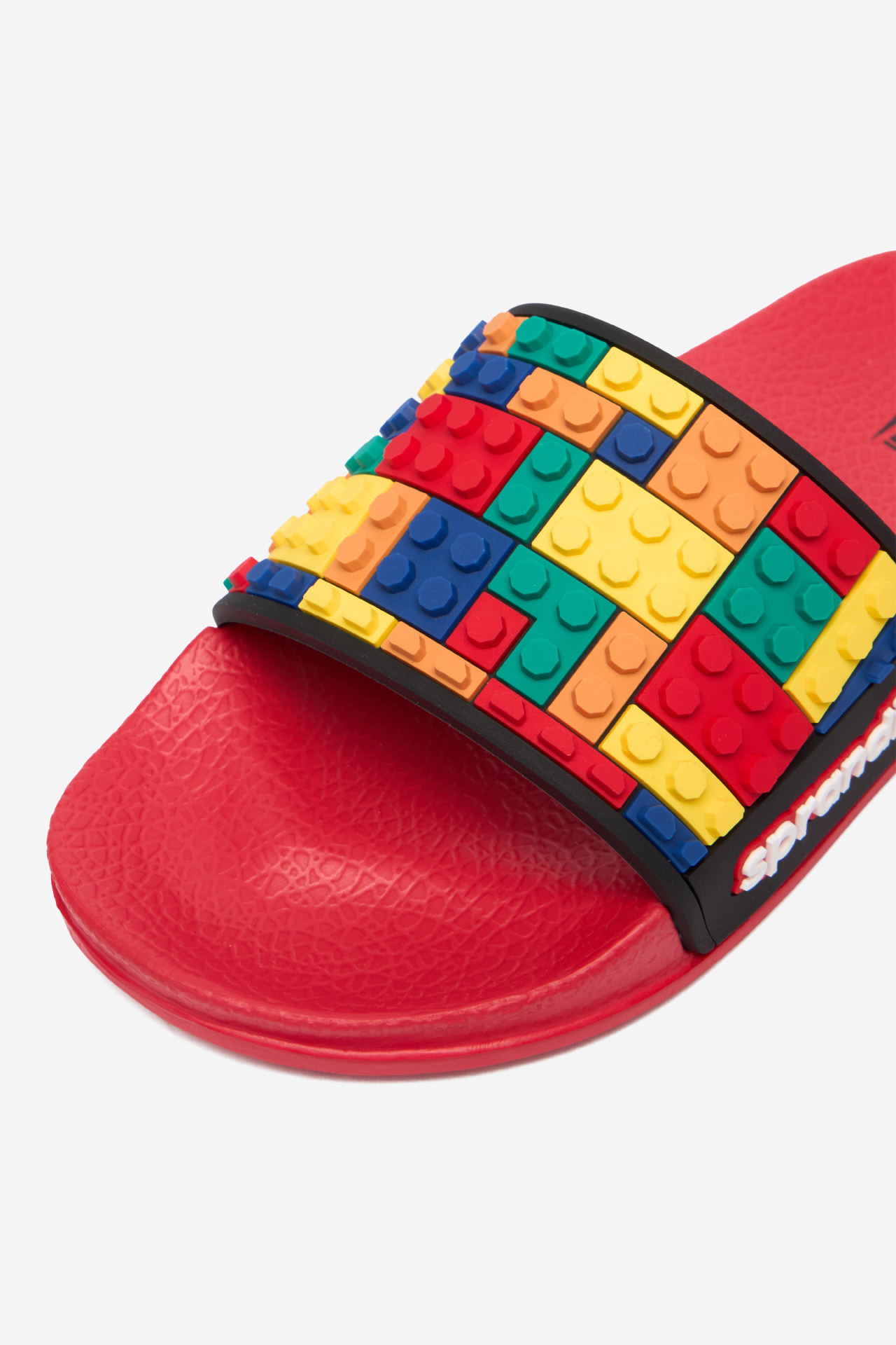 Nazouváky Červená