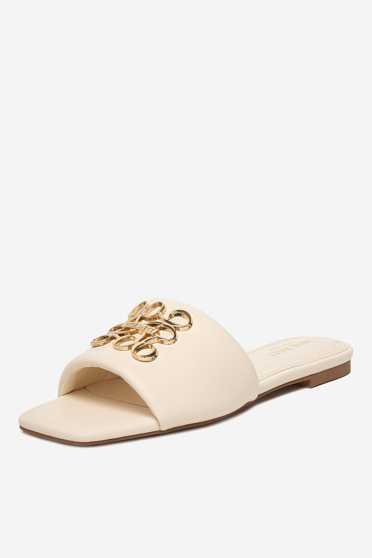 Nazouváky Krémová