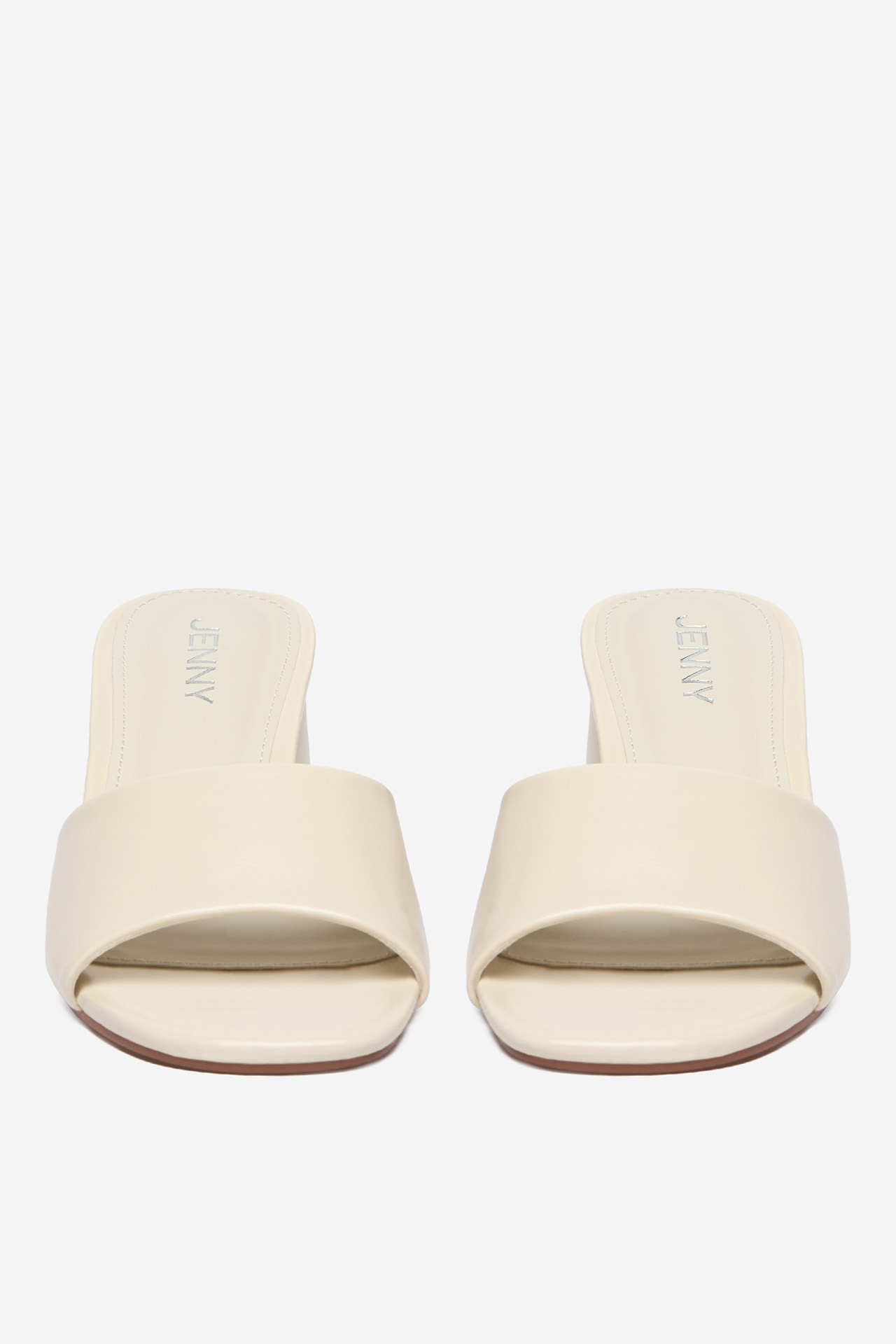 Nazouváky Krémová