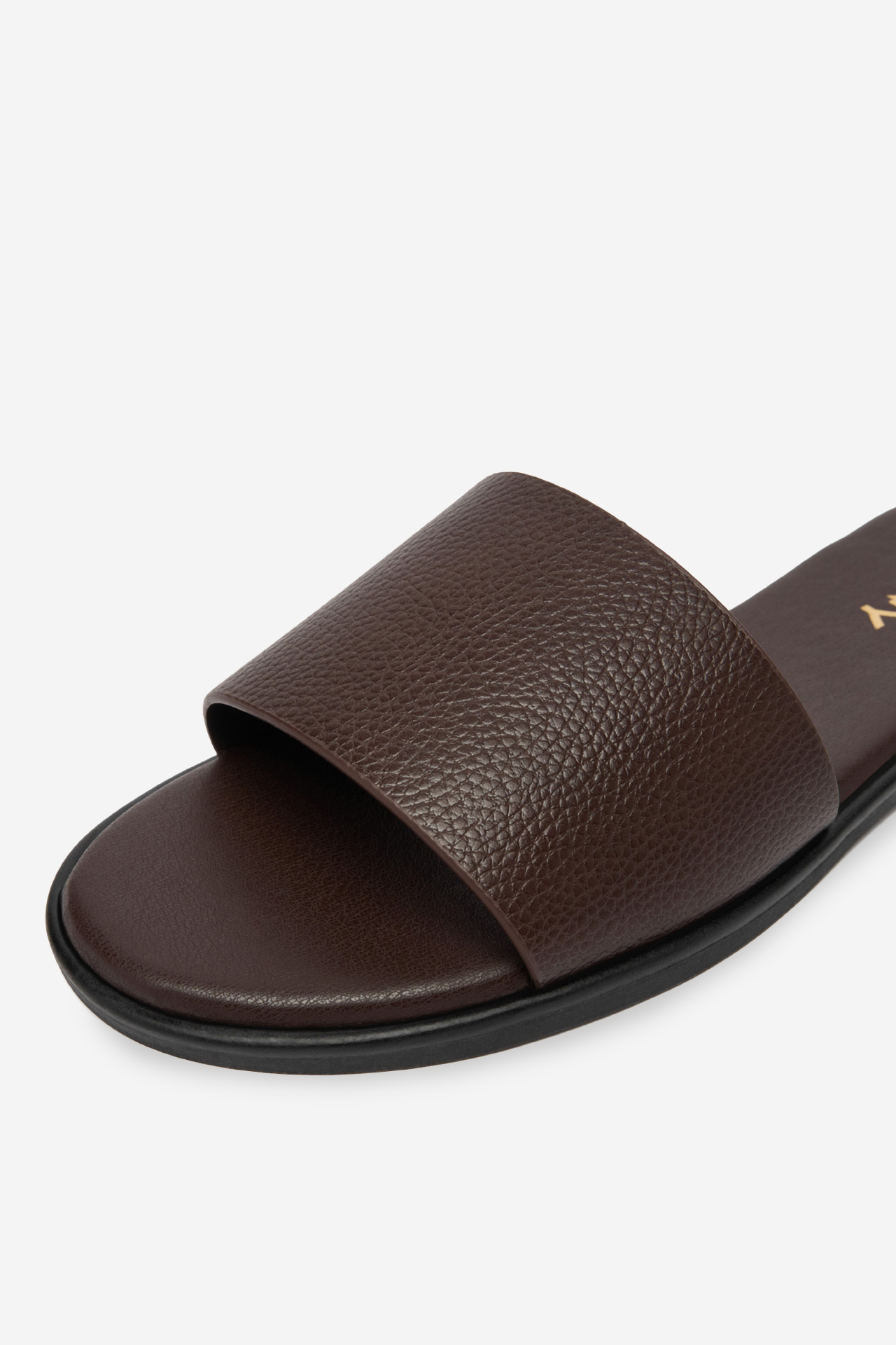 Nazouváky Tmavě hnědá