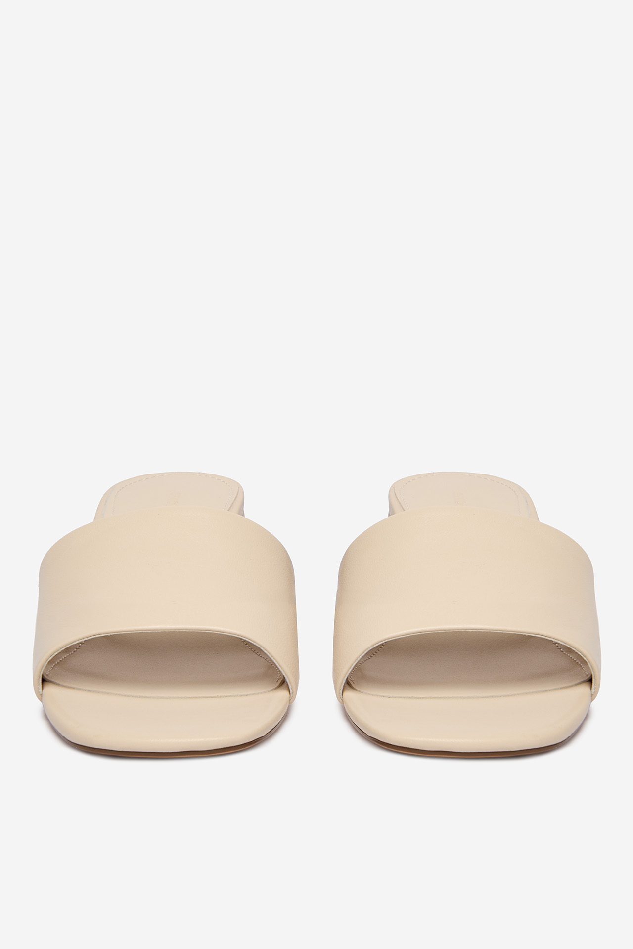 Nazouváky Světle béžová