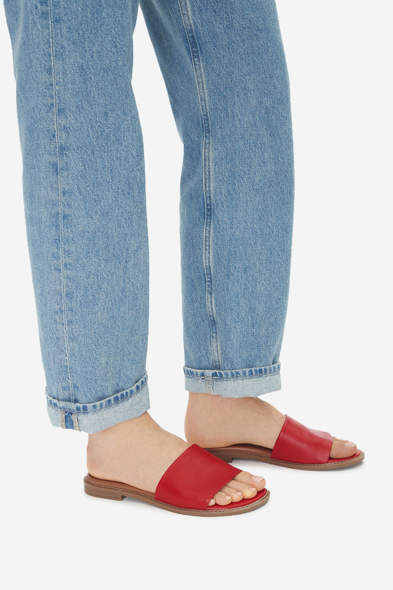 Nazouváky Červená