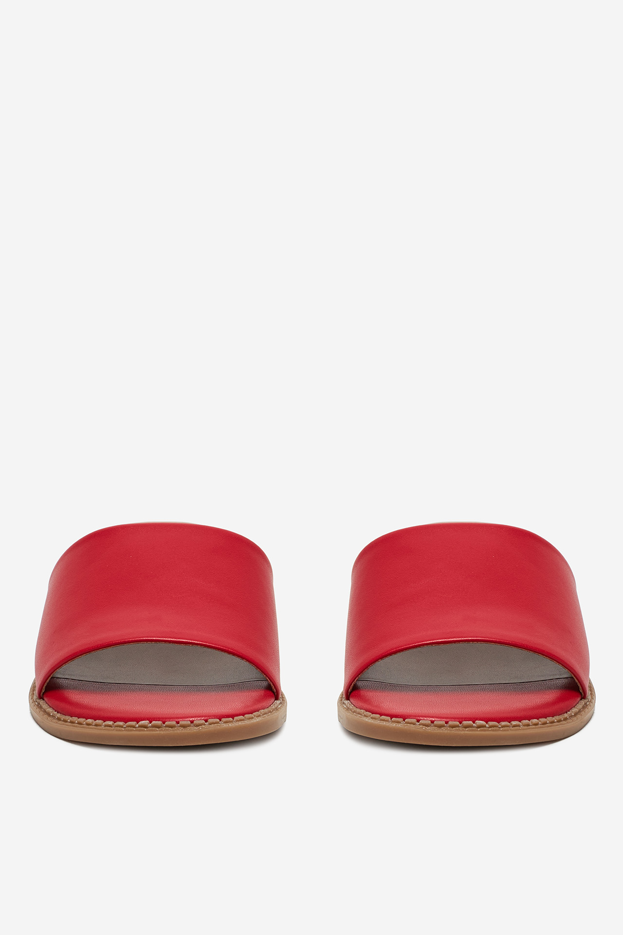 Nazouváky Červená