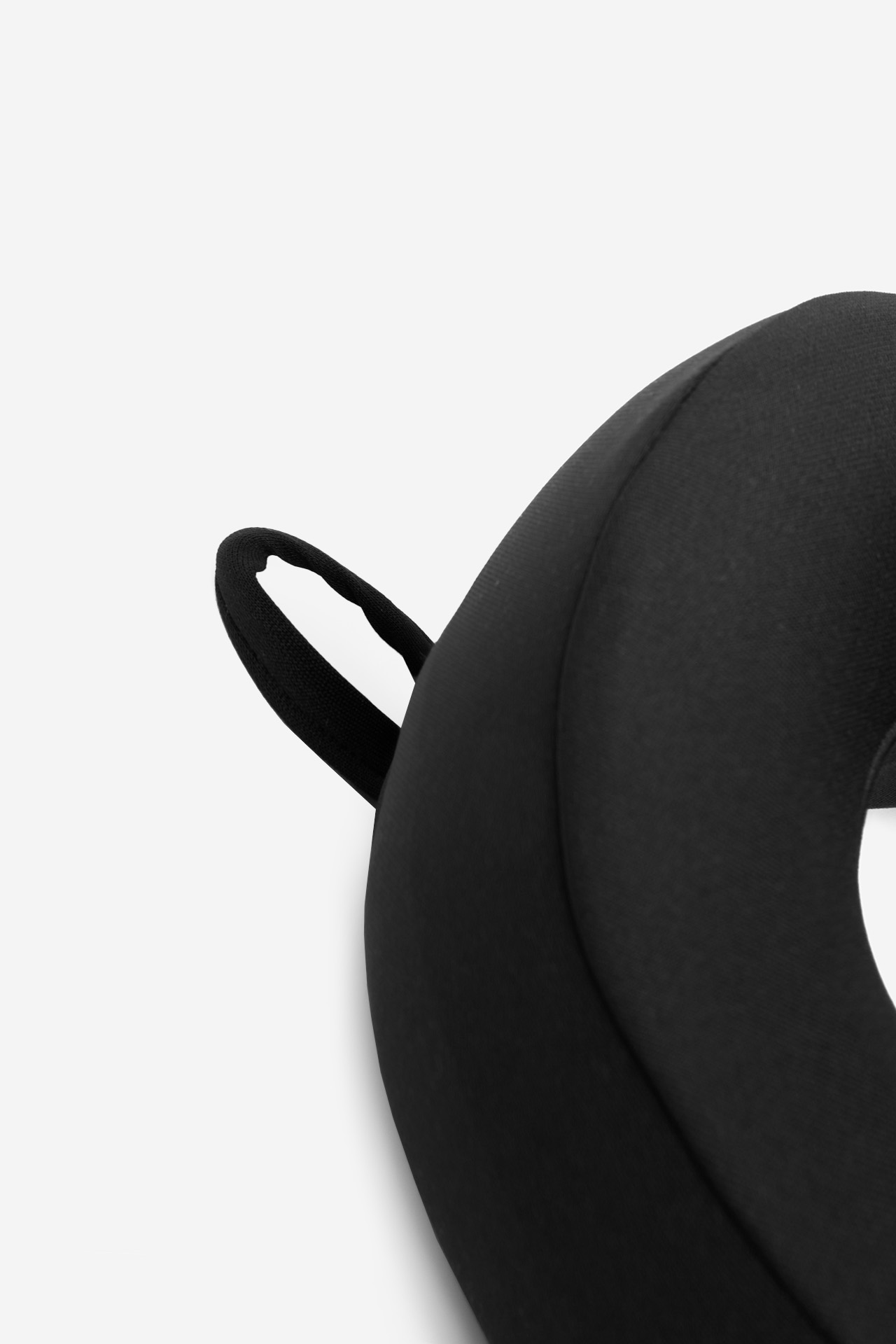 Utazó párna Fekete