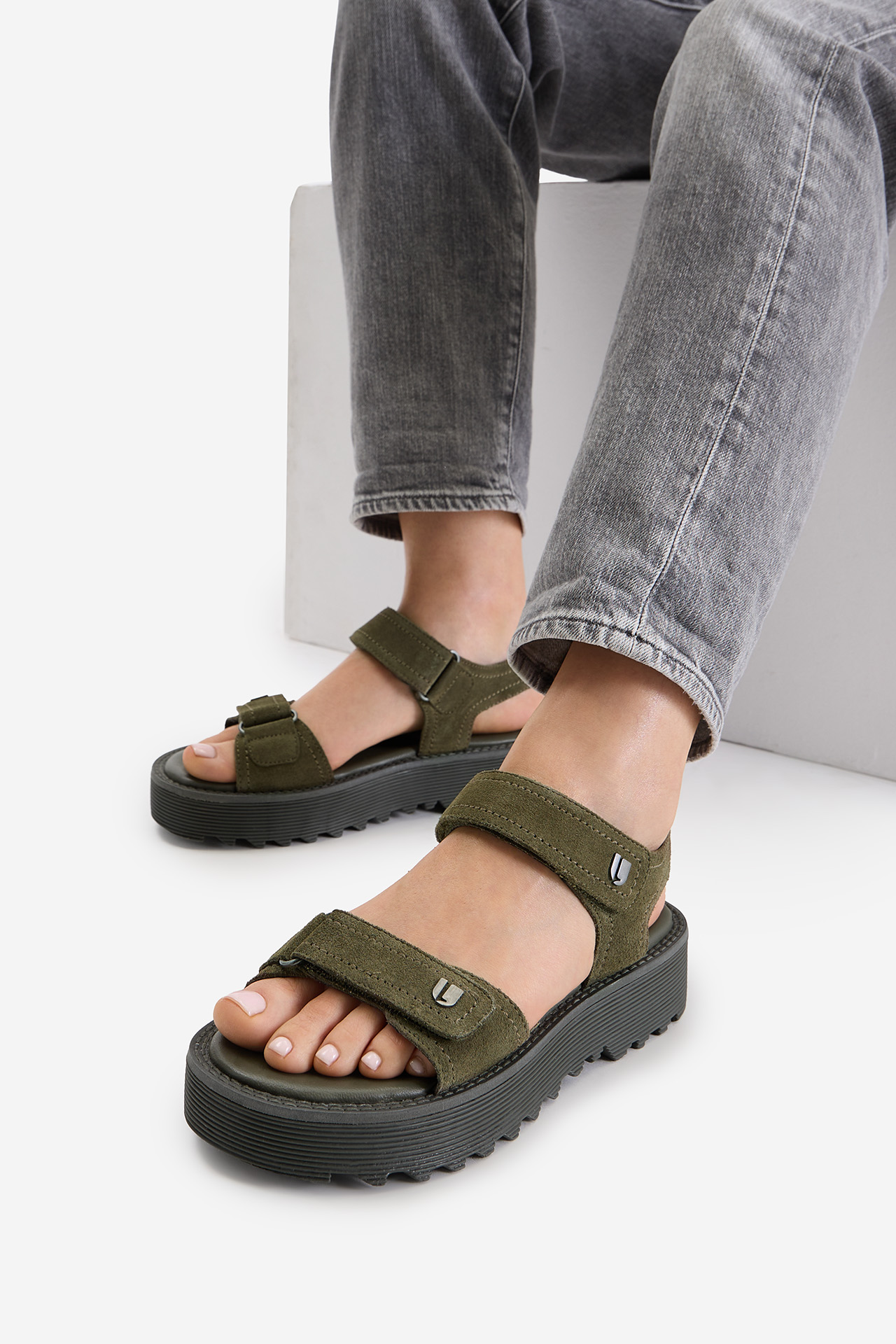 Sandali Khaki