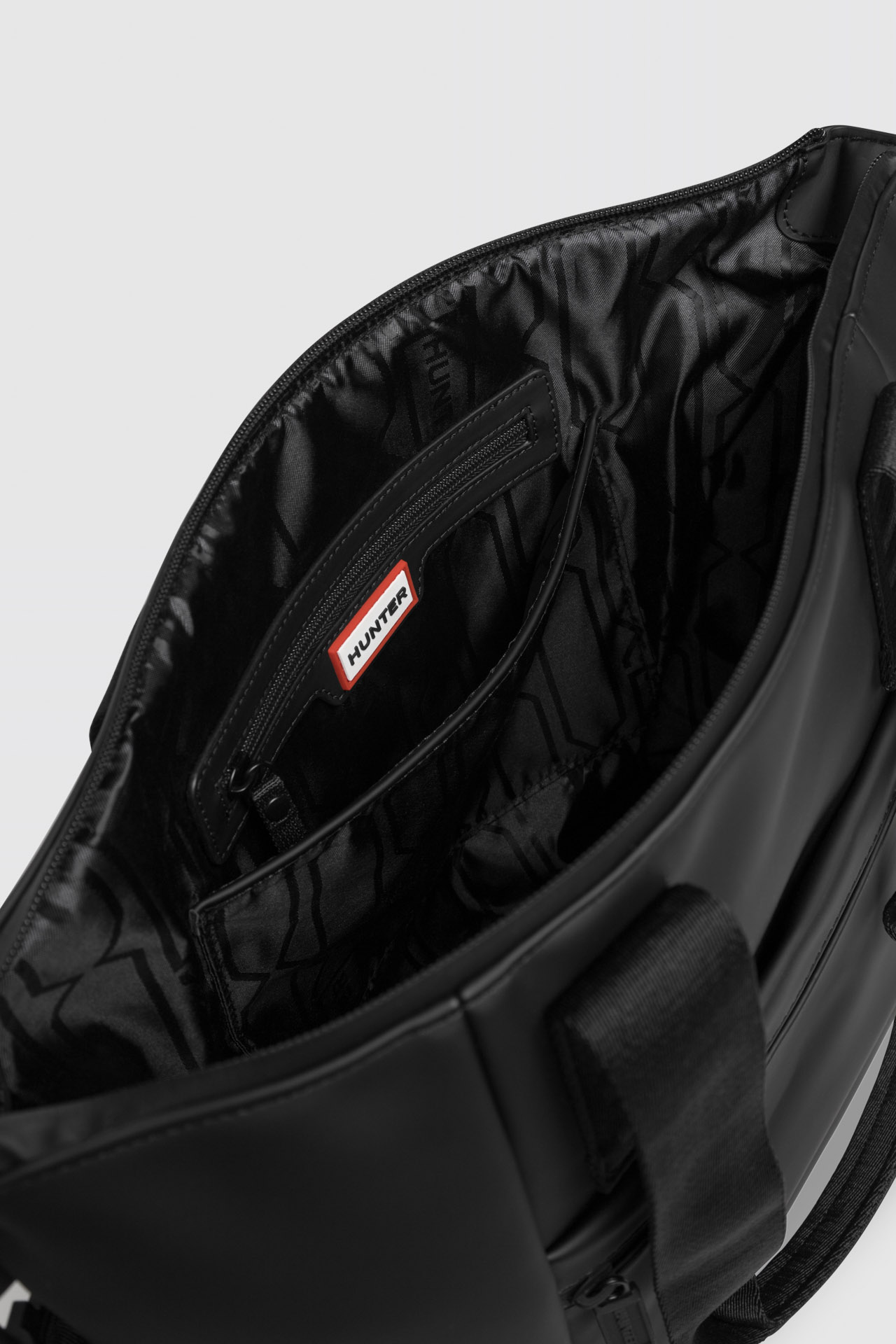 Sportovní taška Černá