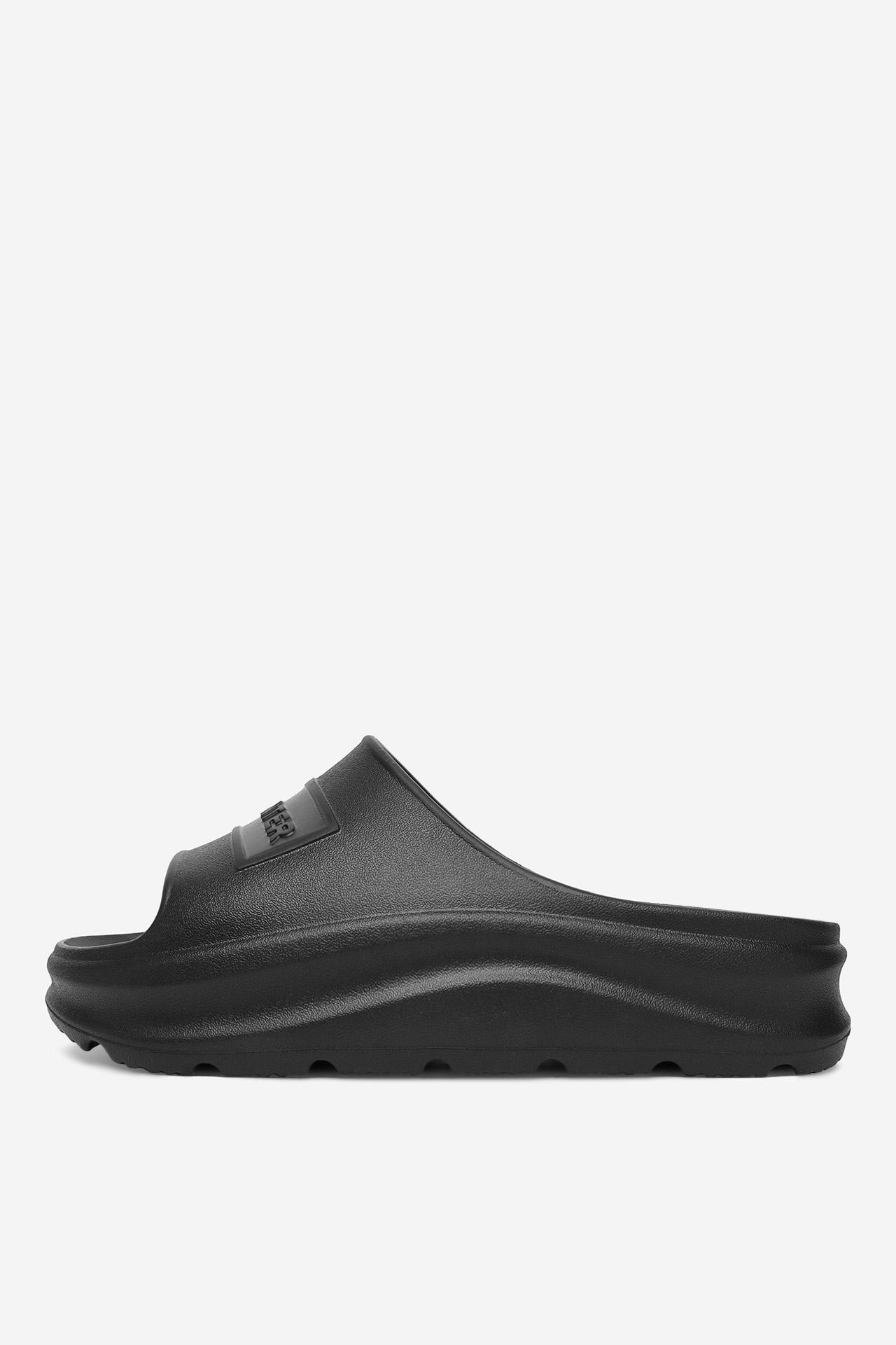 Šľapky k vode Čierna