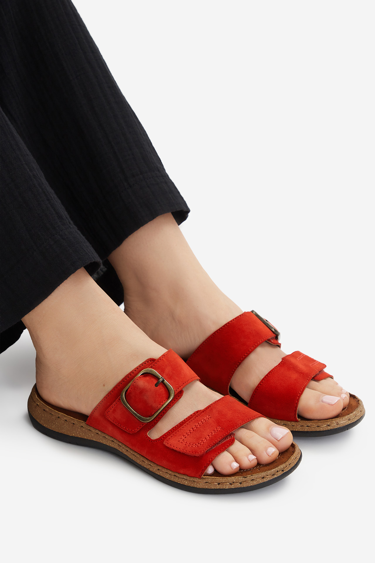 Nazouváky Červená