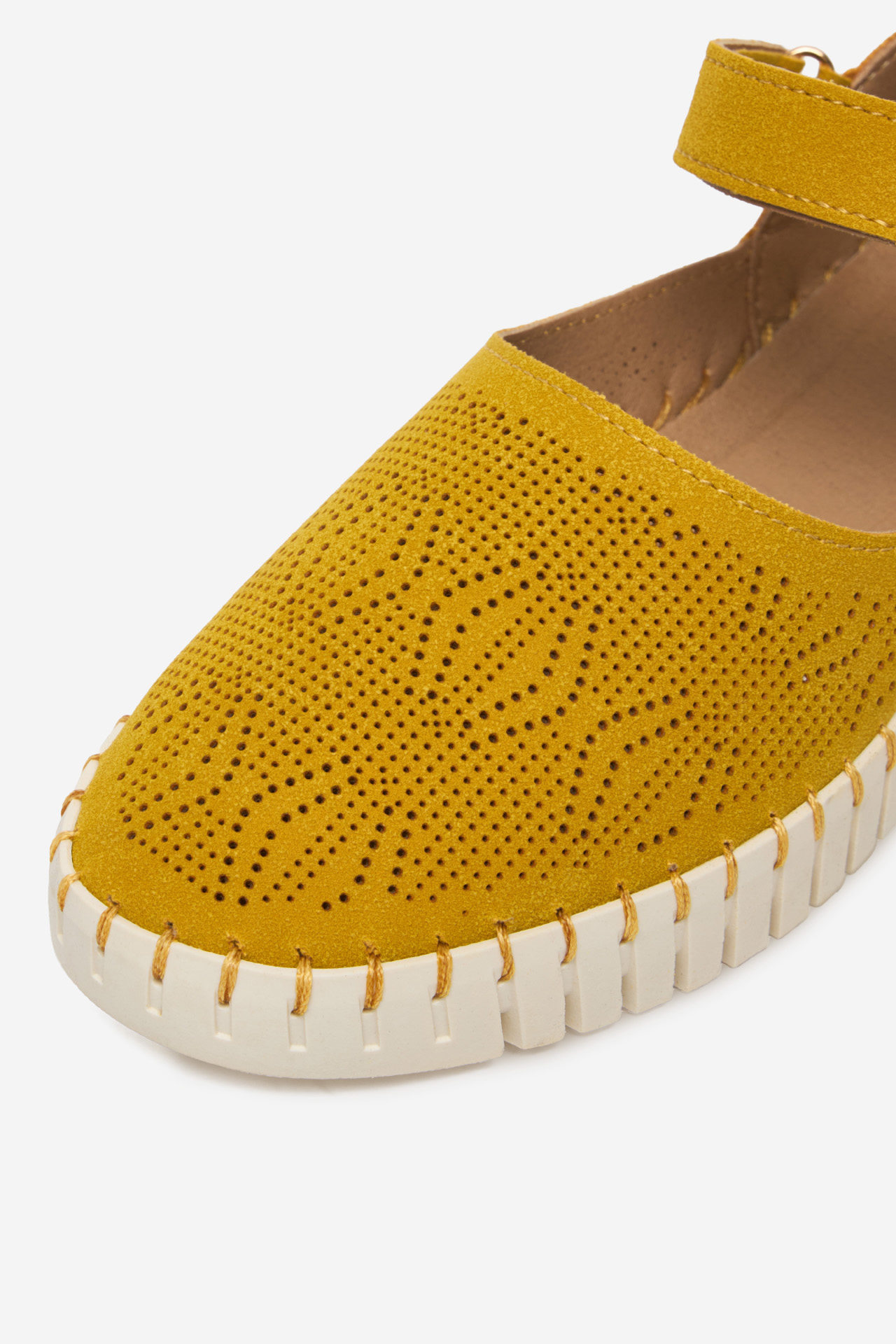 Nizki čevlji Jonquil