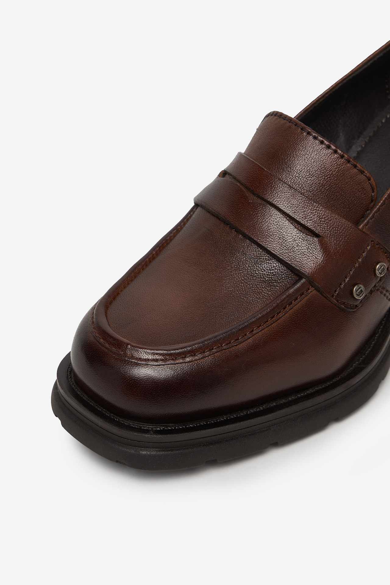 Mocasini cu toc Maro