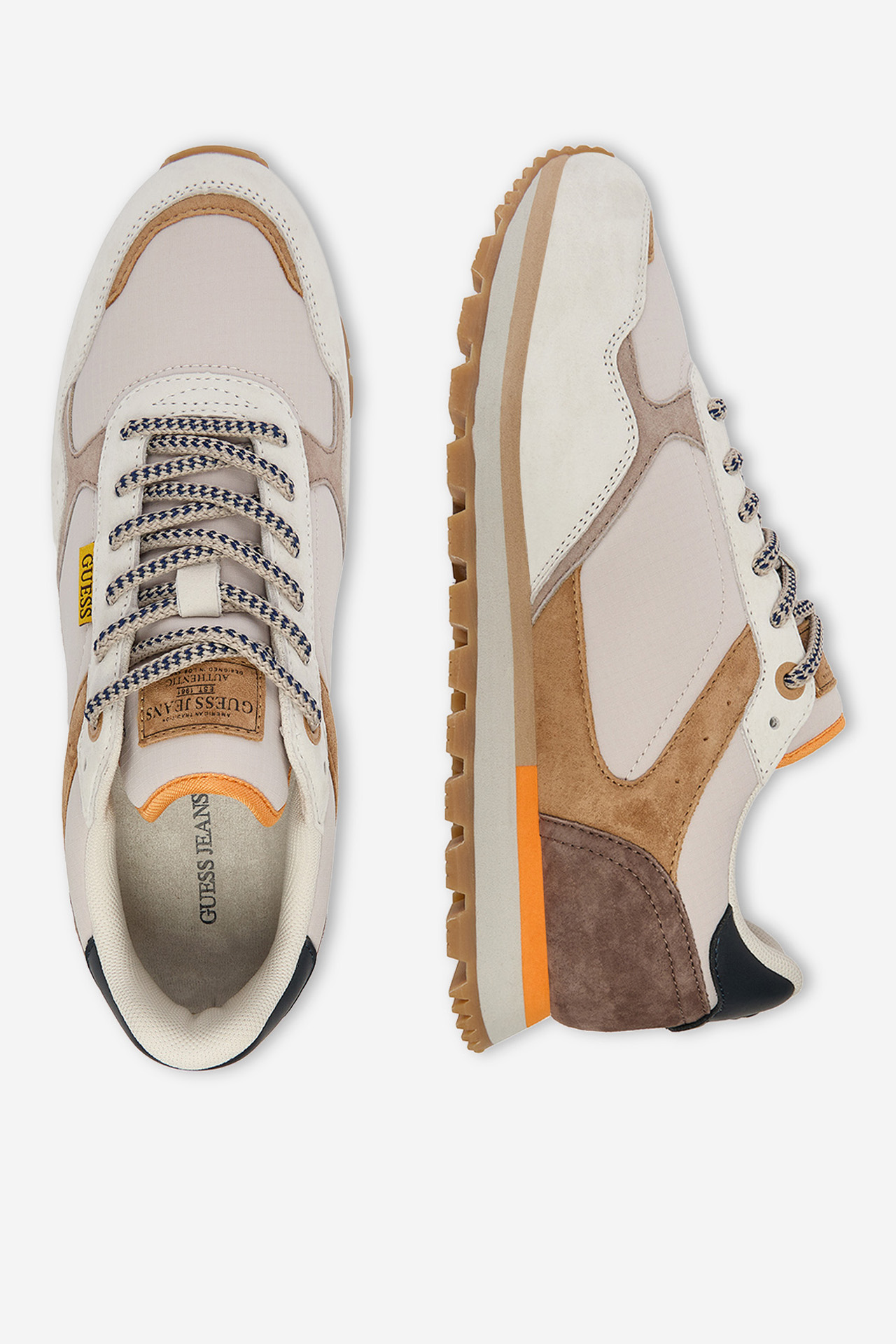 Сникърси Бежов