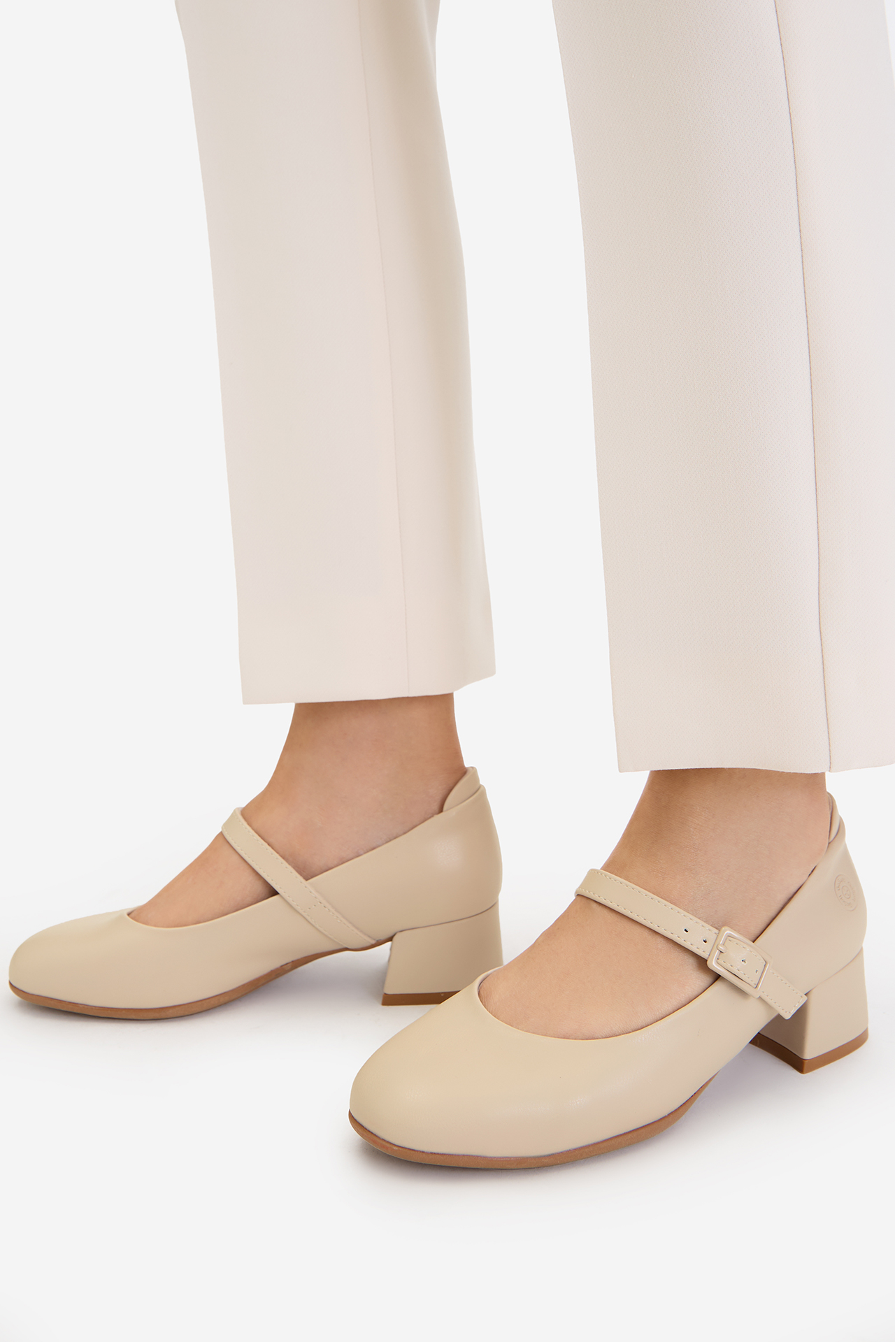 Lodičky Světle béžová