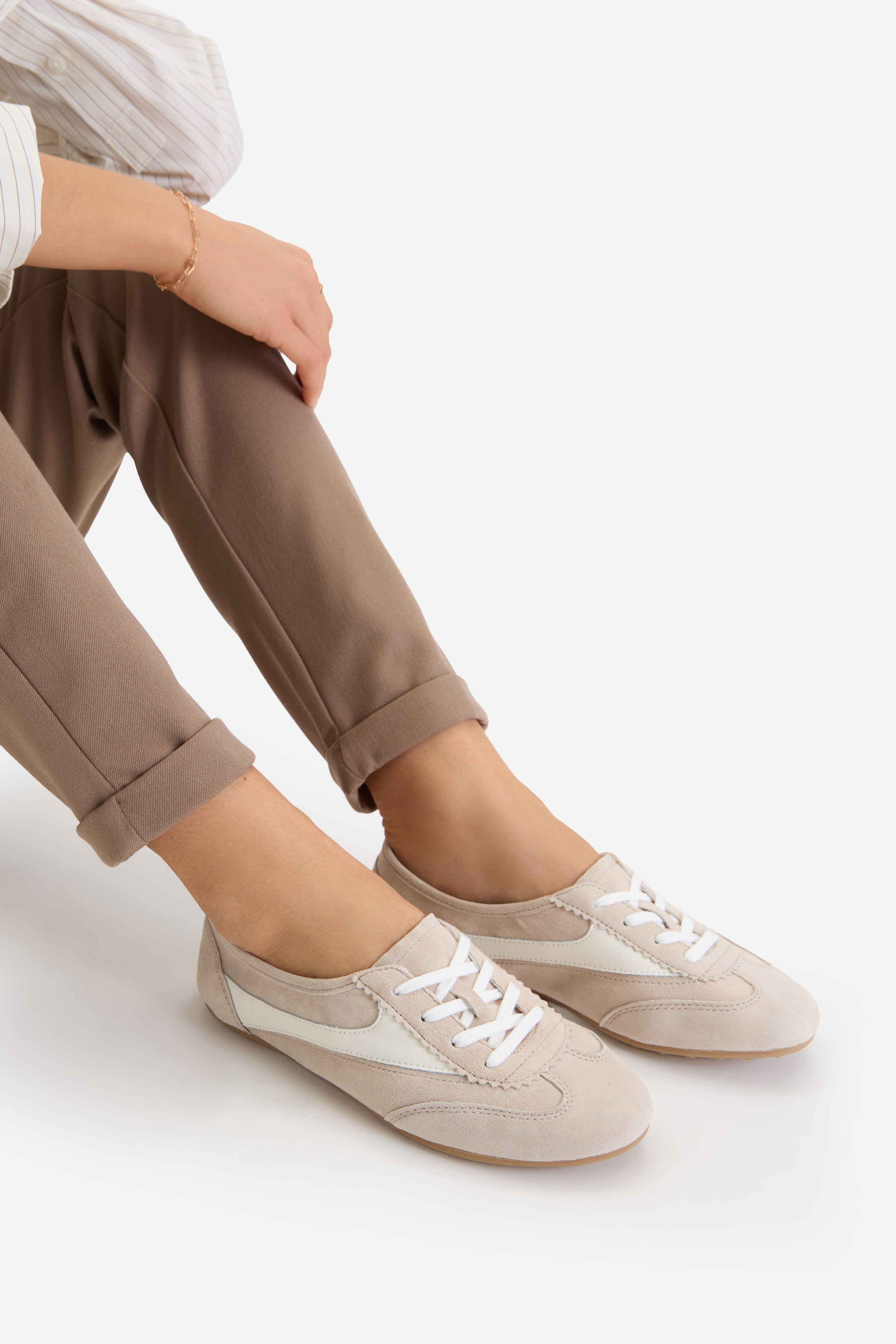 Sneakersy Světle béžová