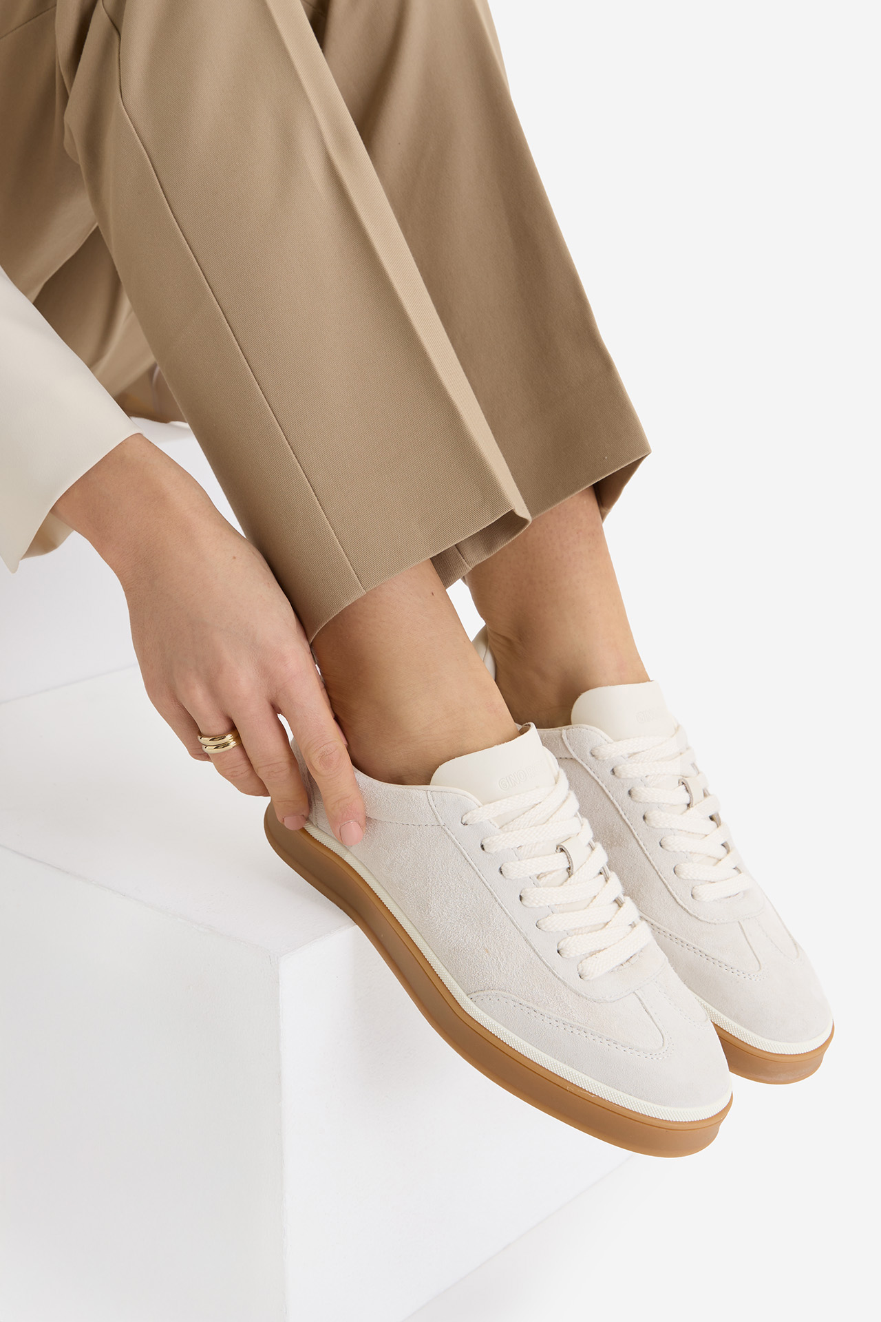 Sneakersy Světle béžová