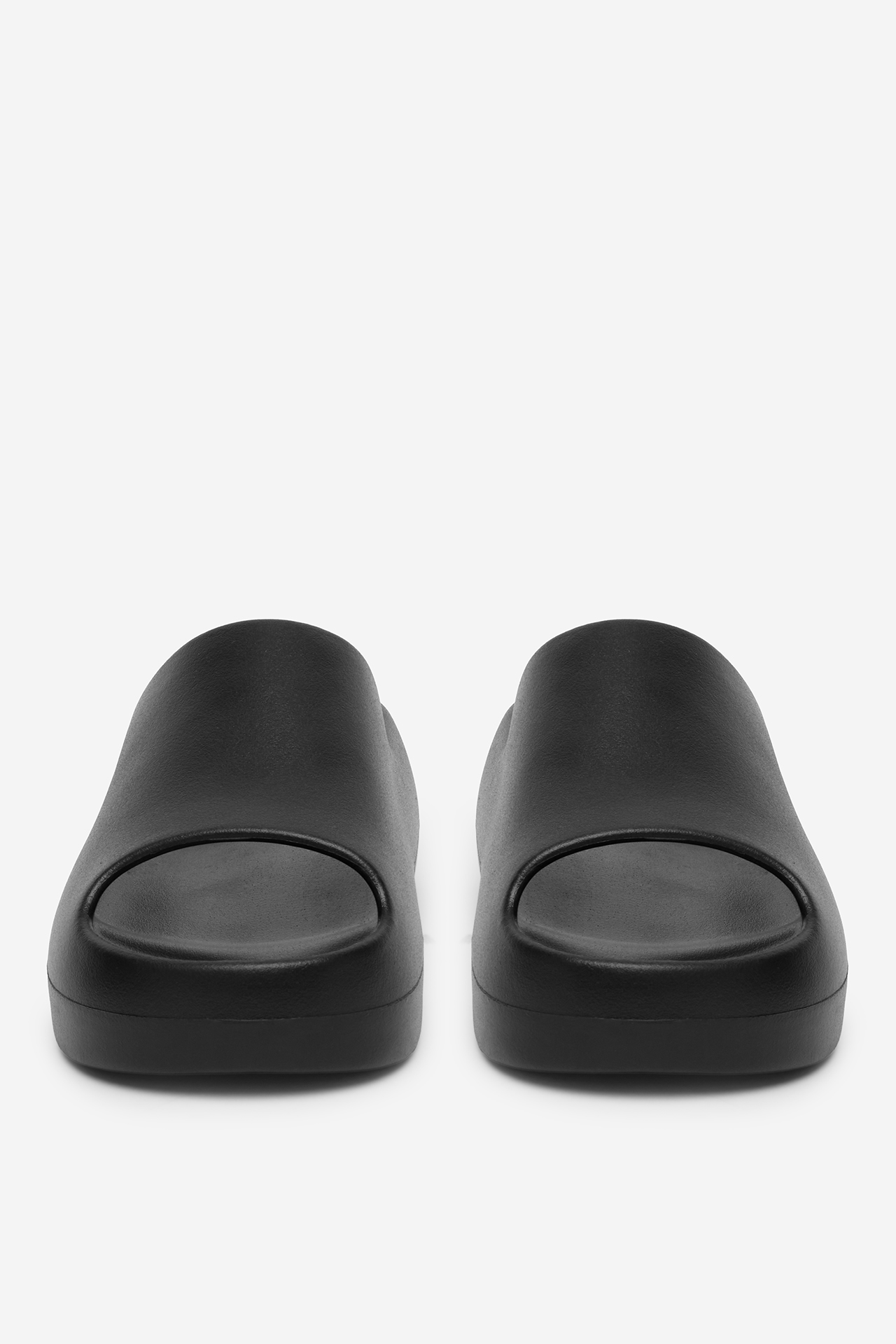 Pantofle k vodě Černá