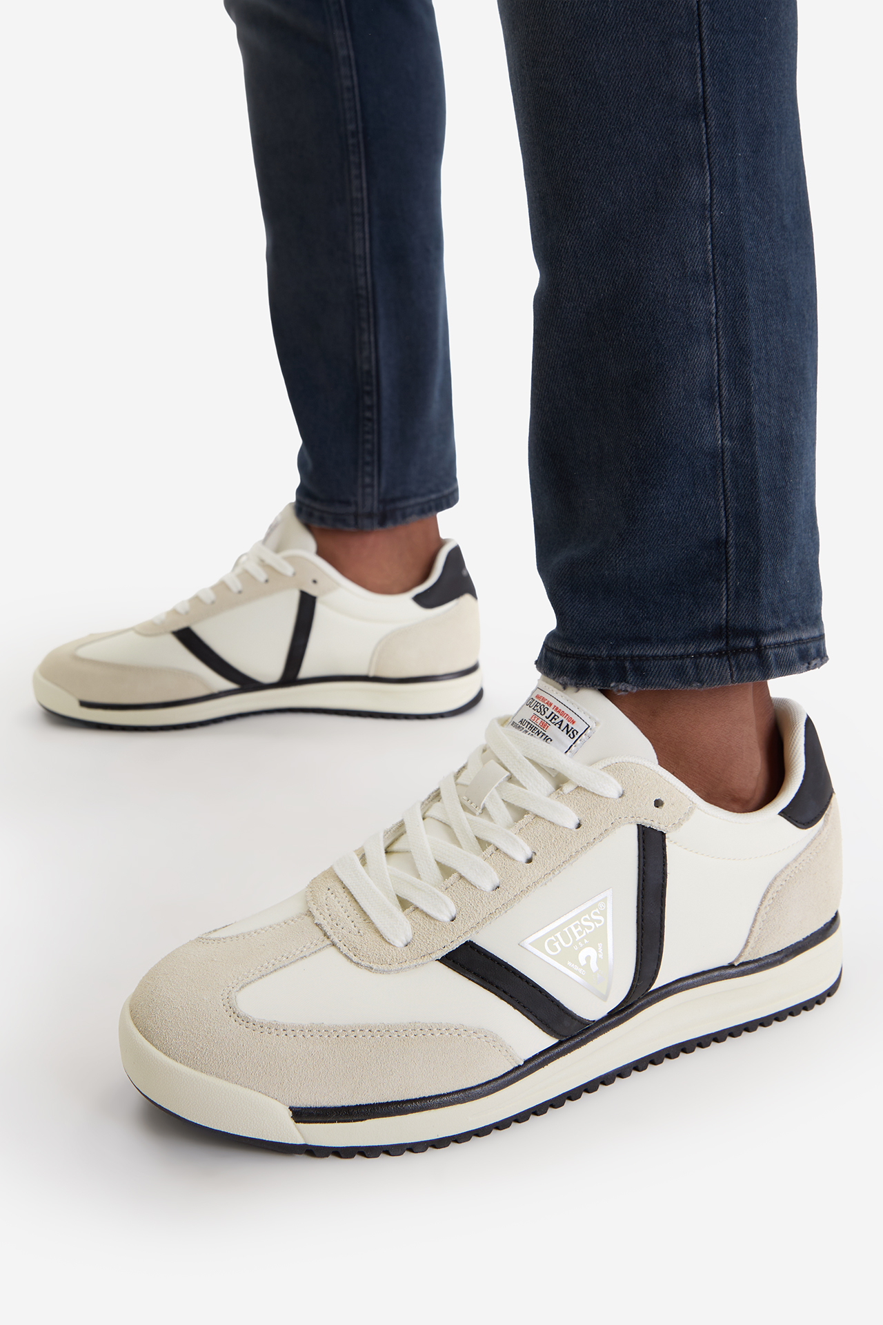 Sneakersy Krémová