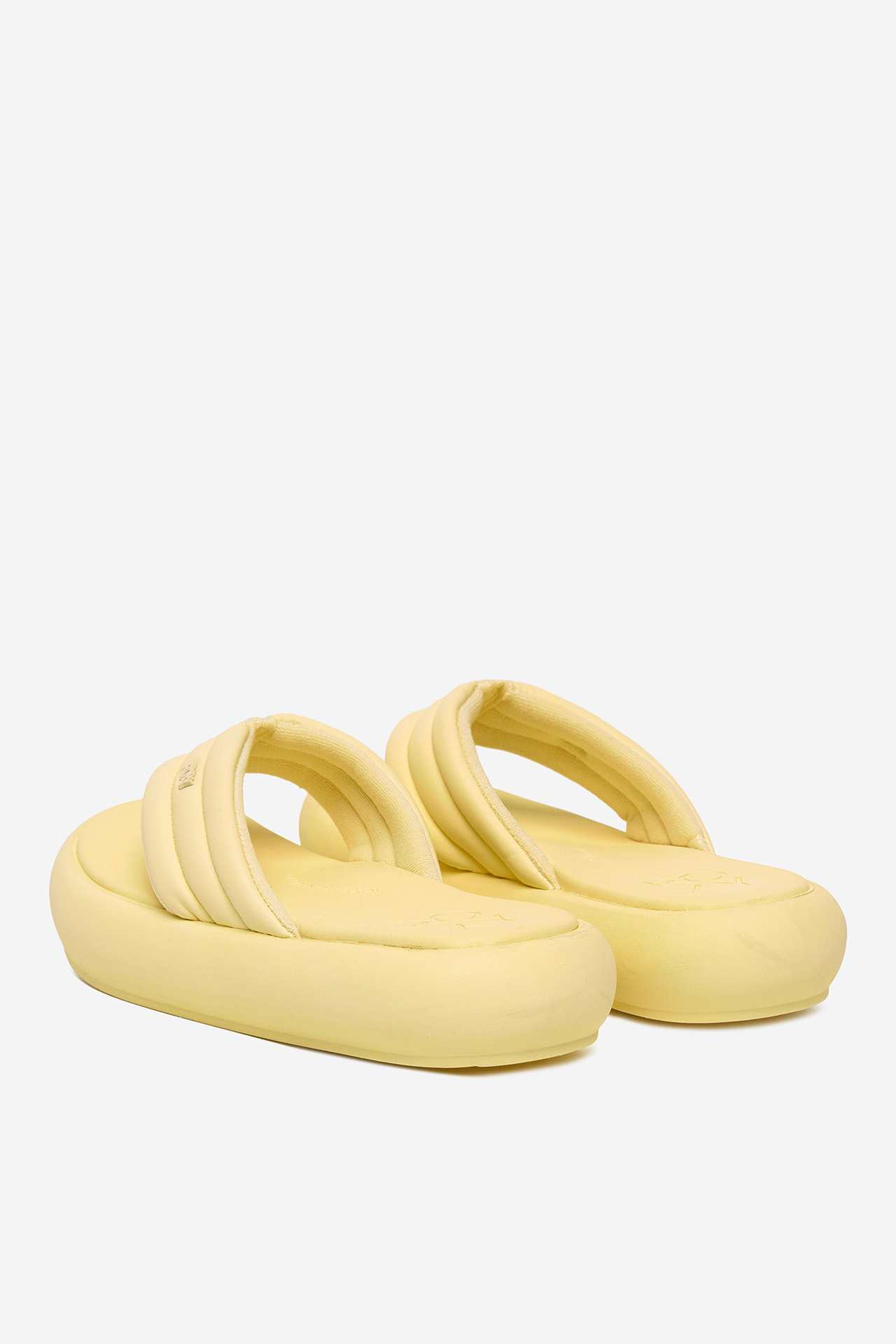 Žabky Světle žlutá