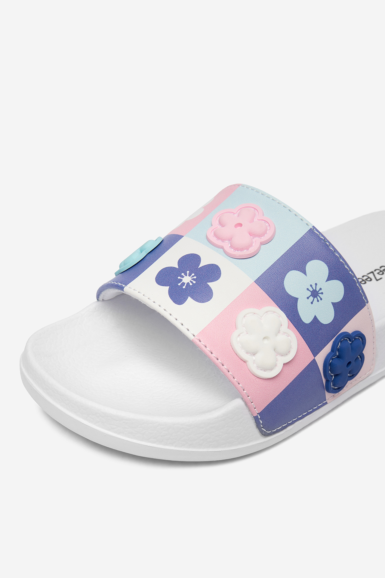 Nazouváky Mnohobarevný