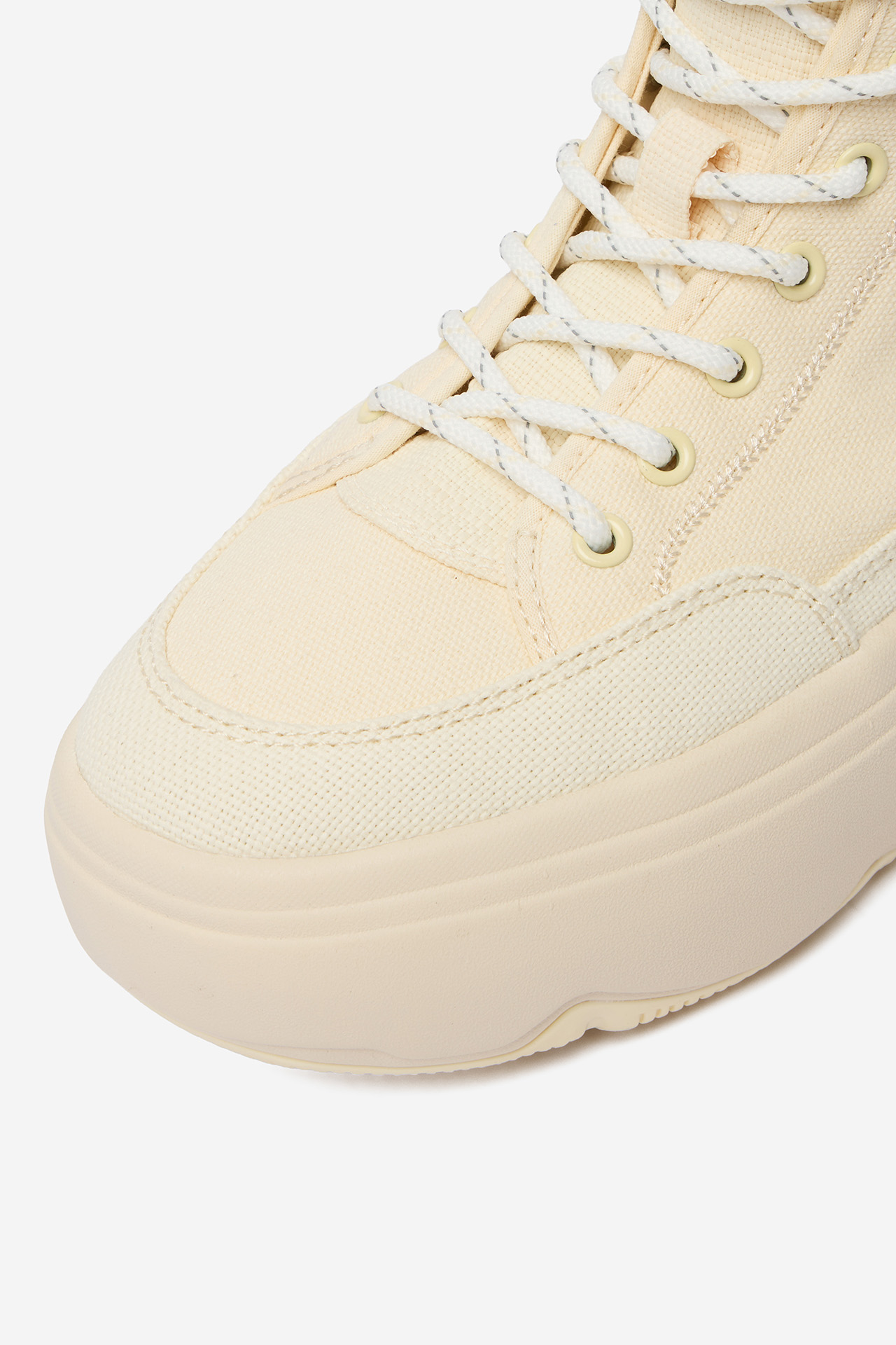 Superge Svetlo rumena