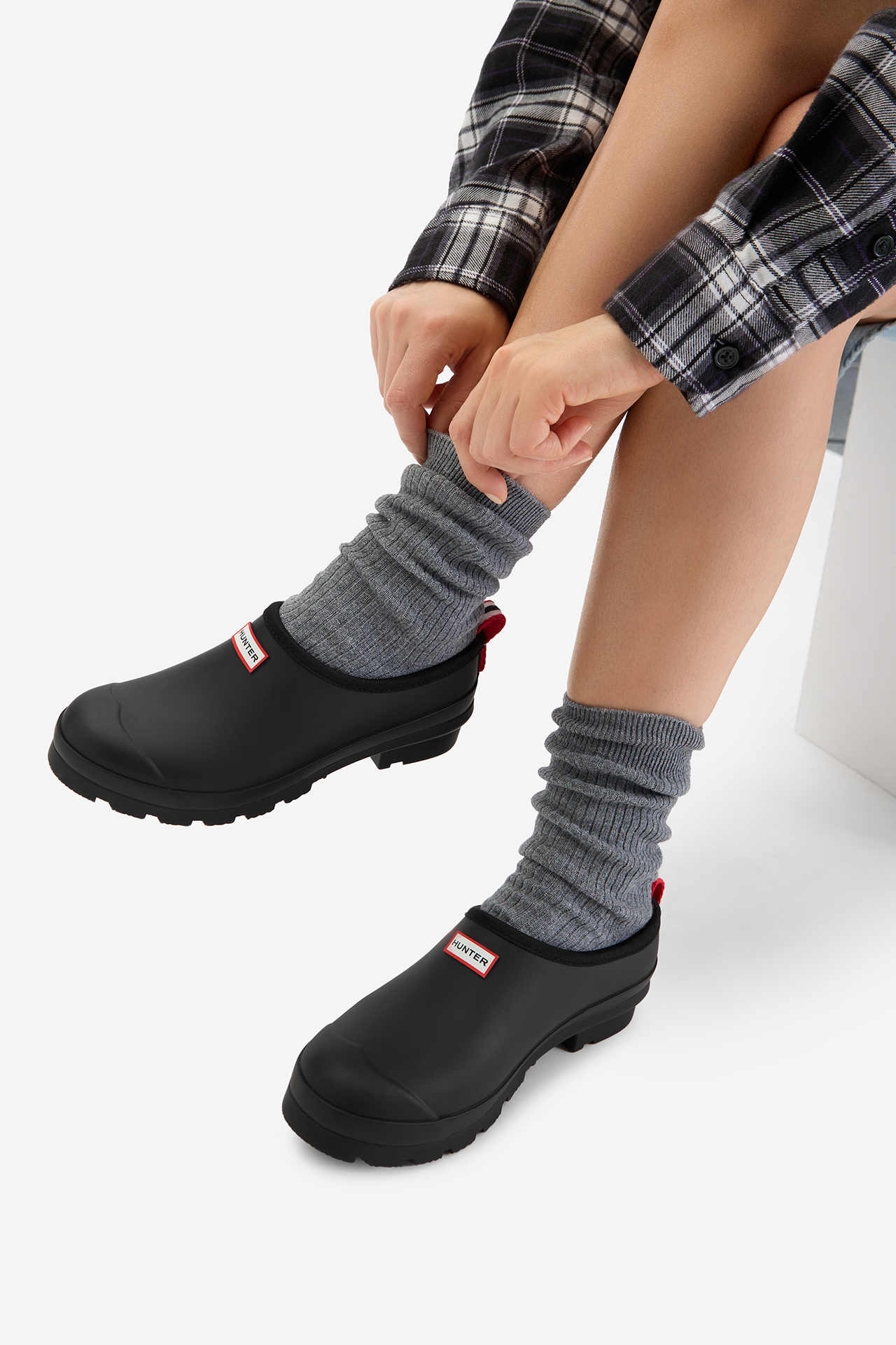 Gumijasti škornji Črna