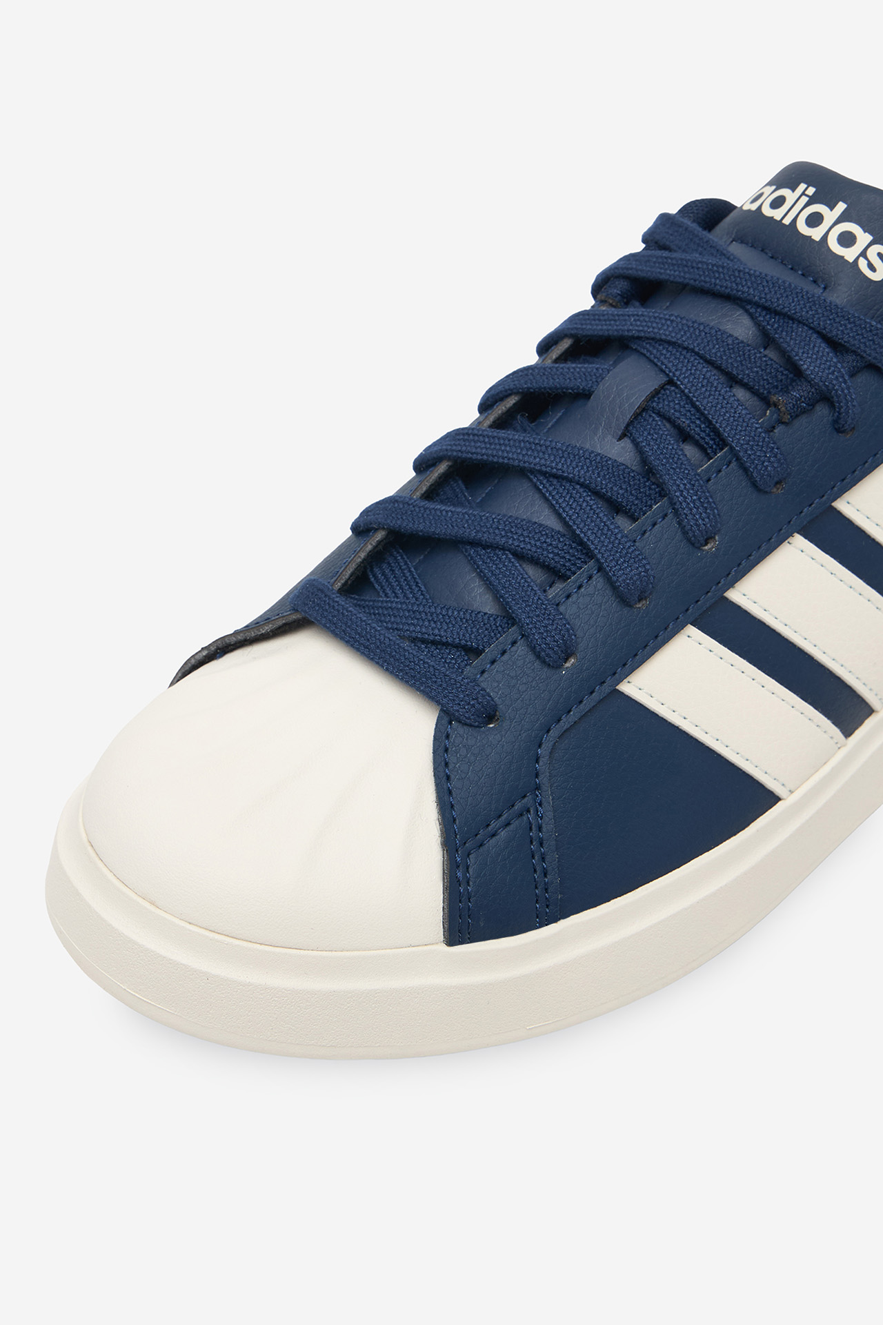 Sneakersy Tmavomodrá
