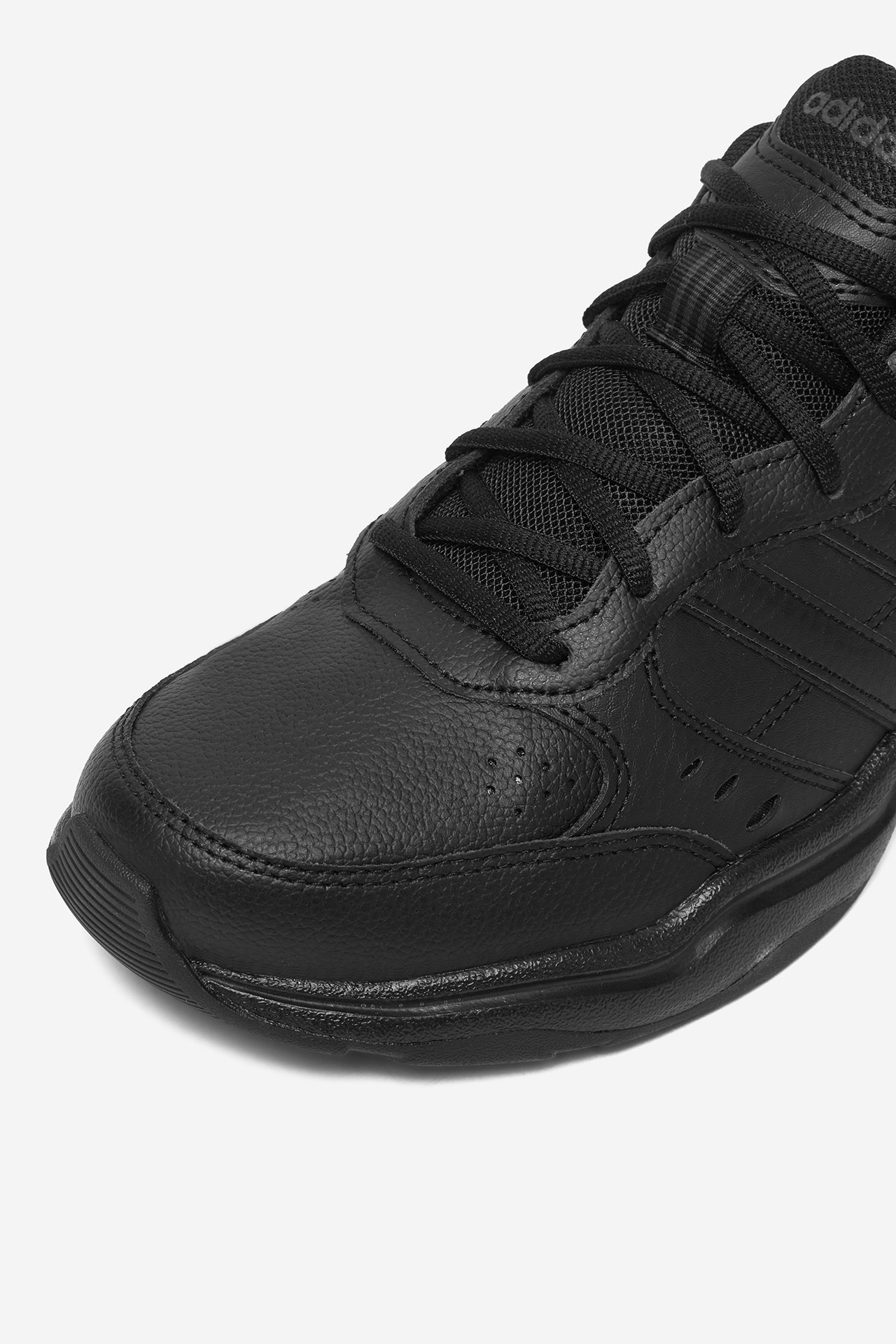 Sneakersy Černá