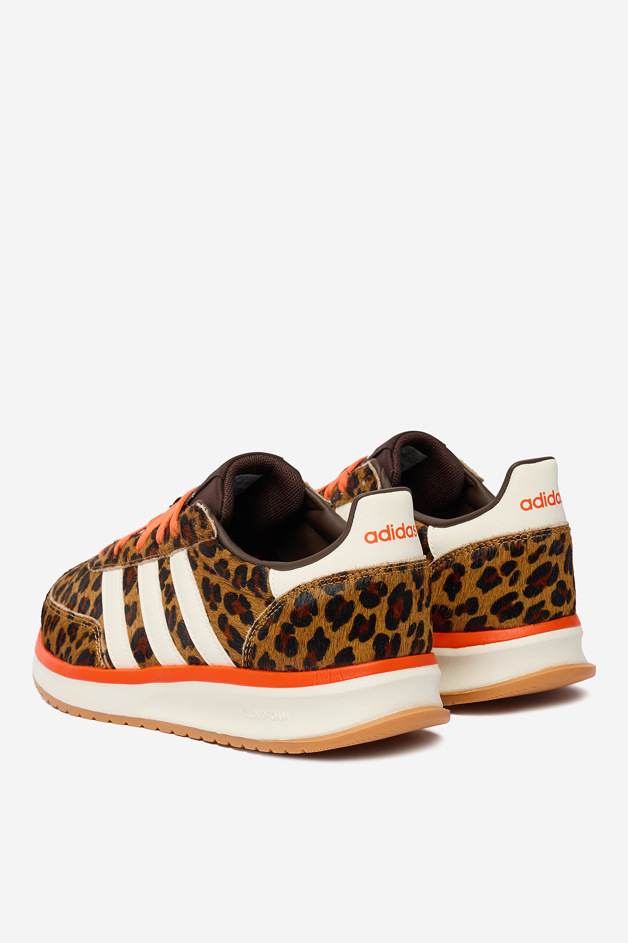 Sneakersy Vínový