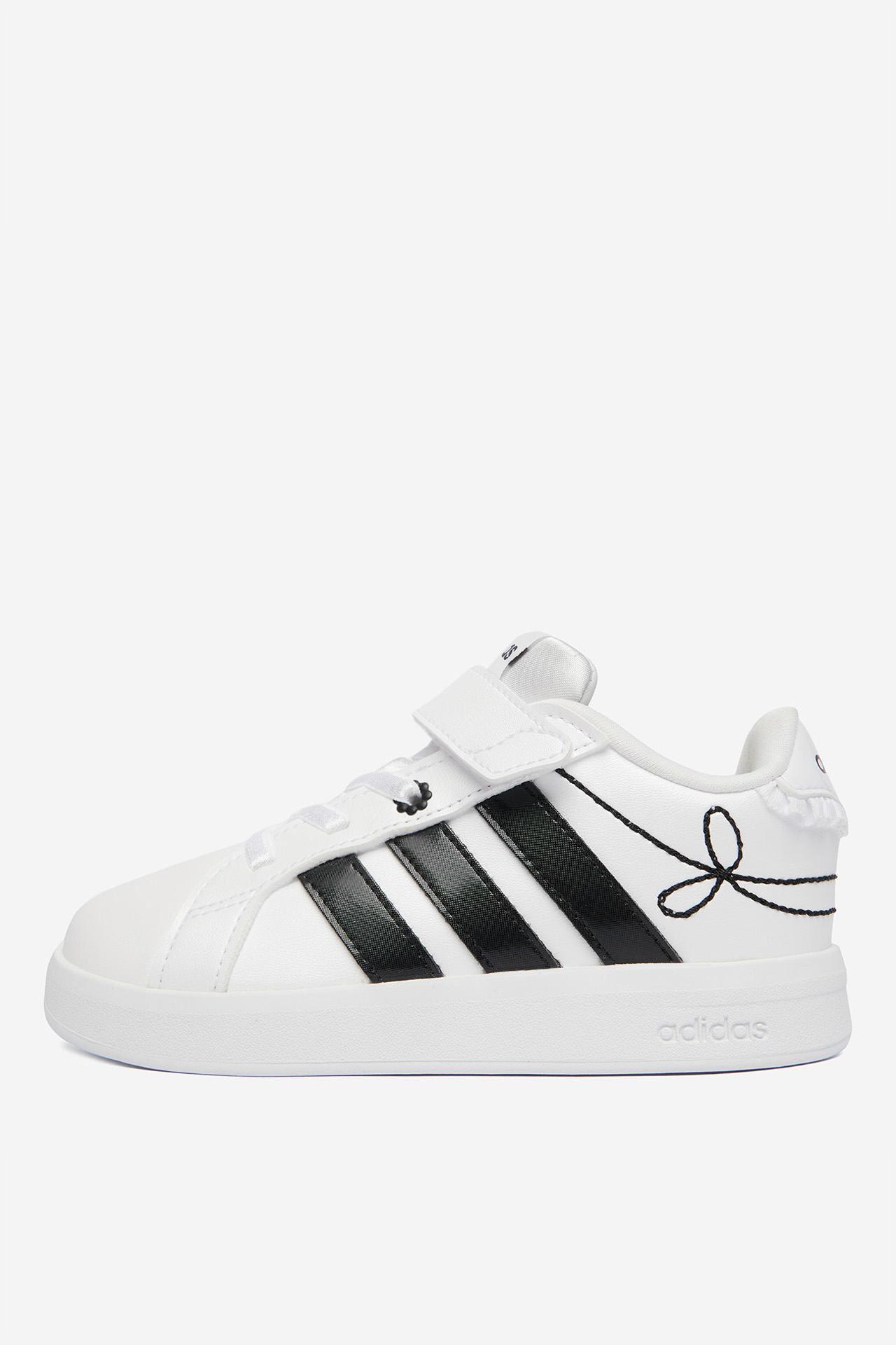Sneakersy Bílá