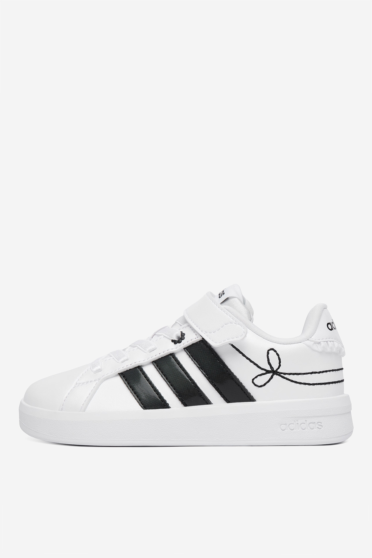 Sneakersy Bílá