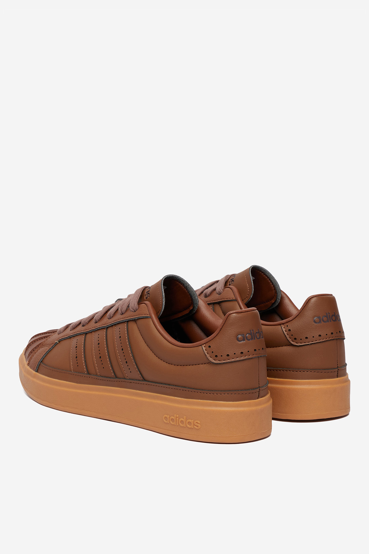 Sneakersy Hnědá
