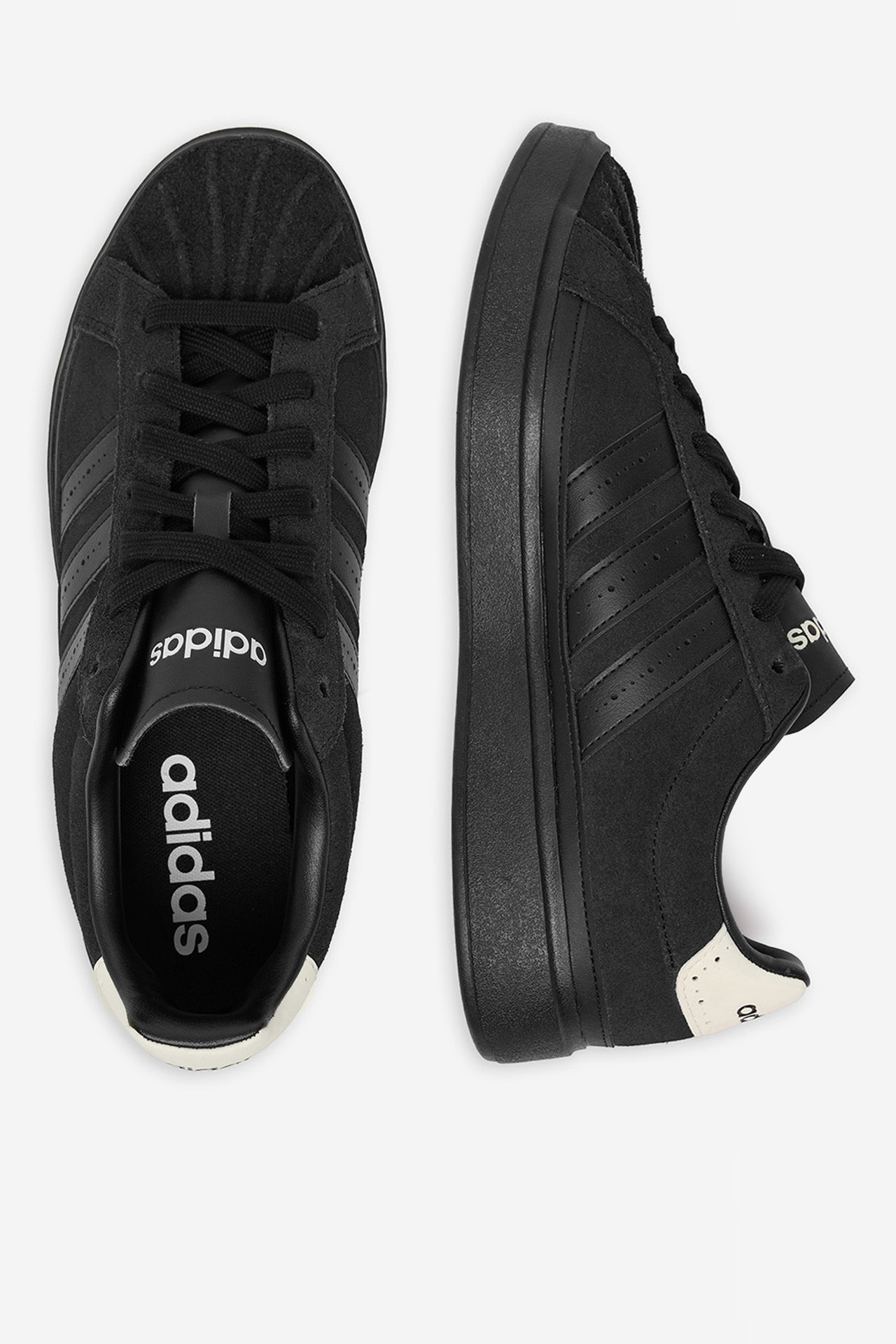 Sneakersy Černá