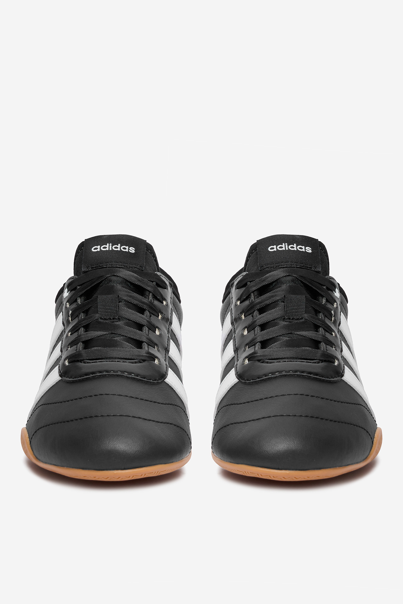 Sneakersy Černá