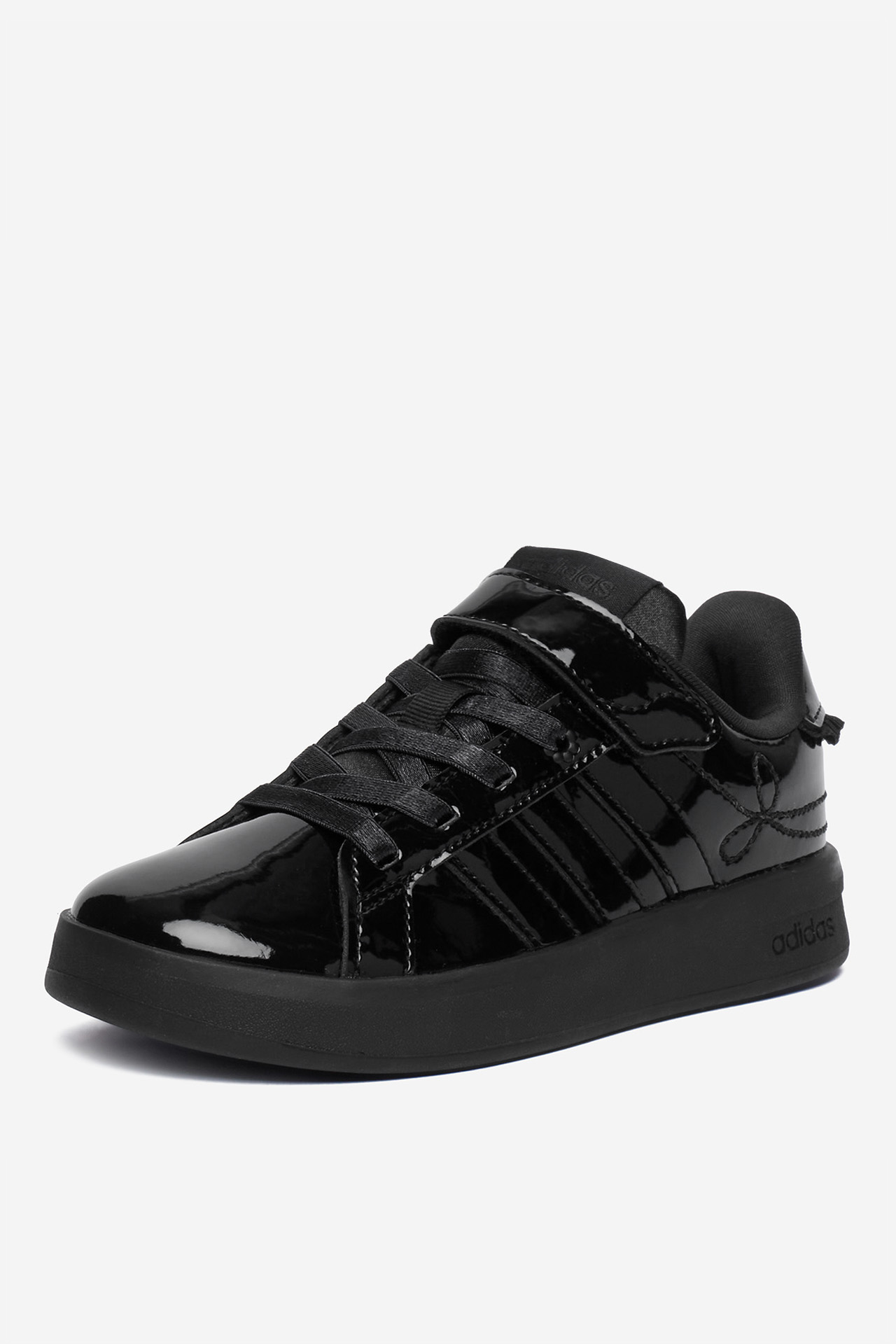 Sneakersy Černá