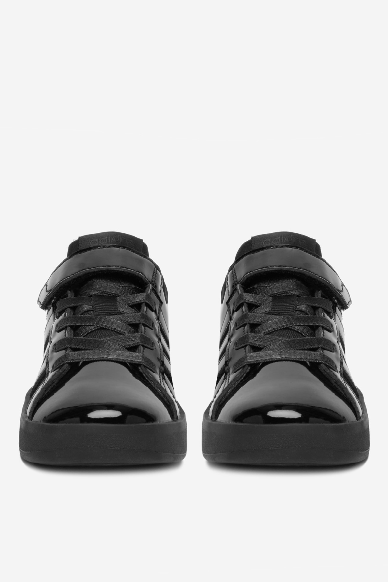 Sneakersy Černá