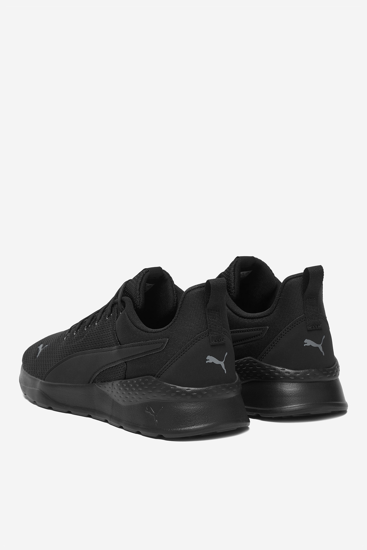 Sneakersy Černá