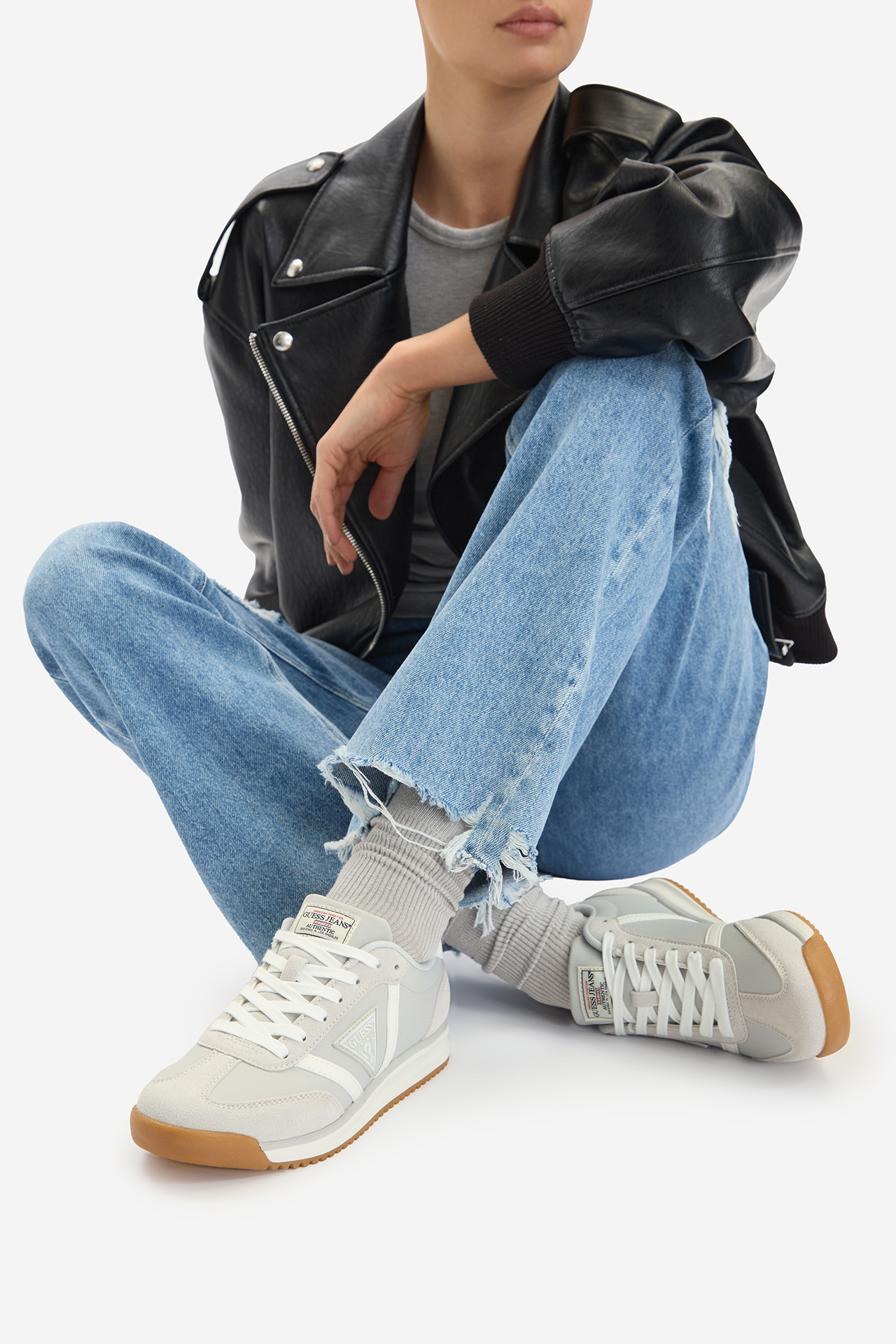 Sneakersy Světle šedá