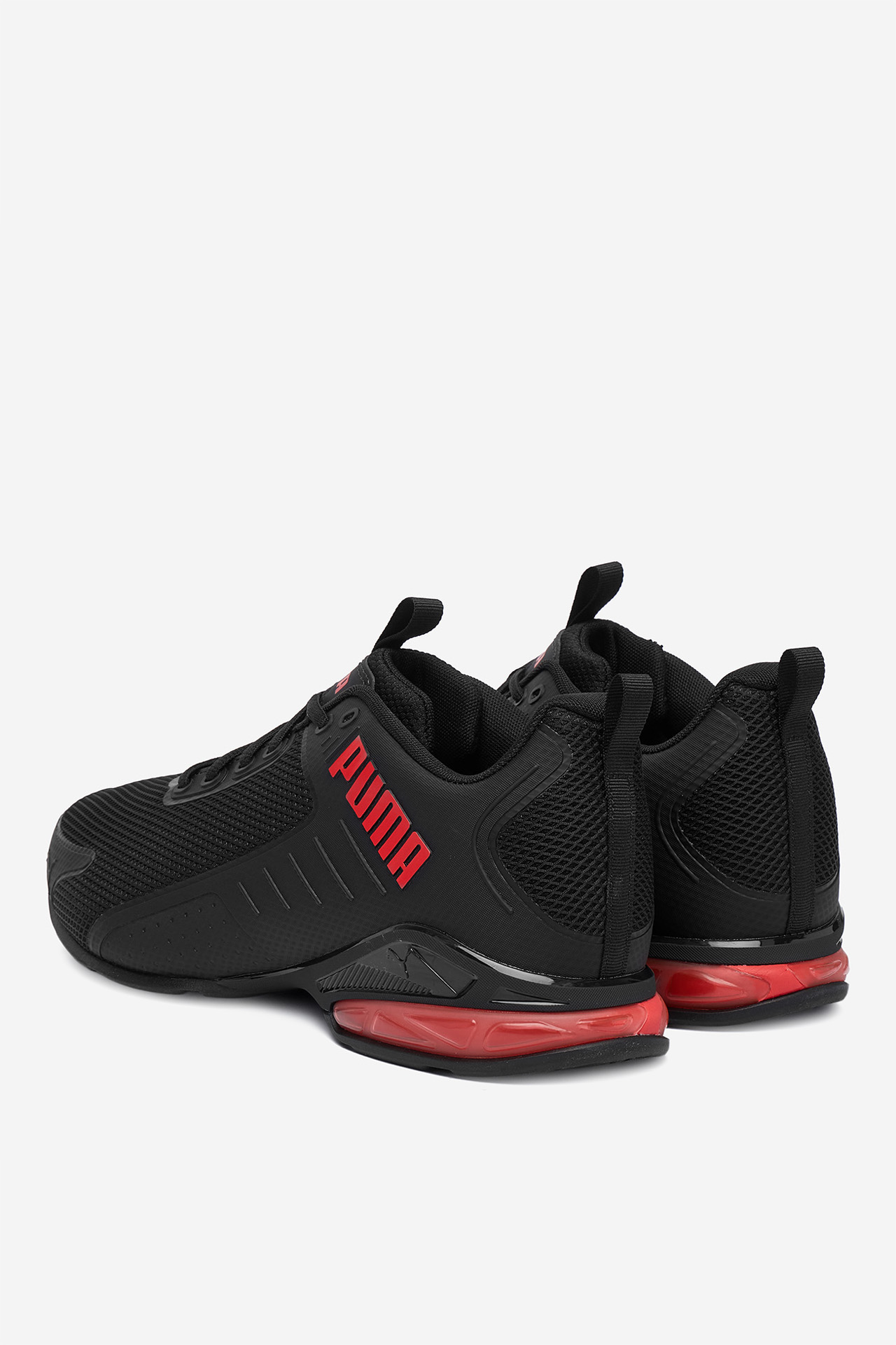 Sneakersy Černá