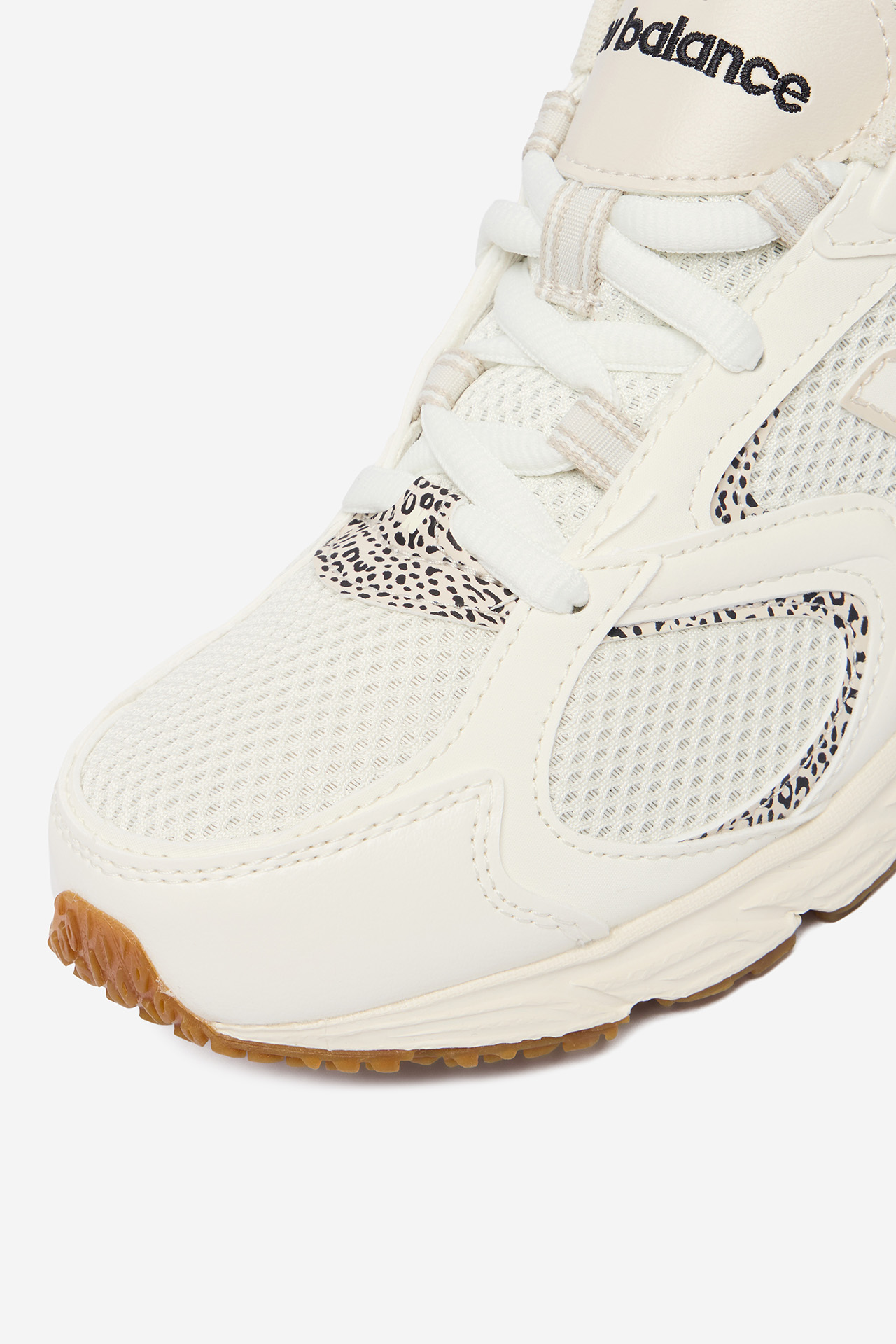 Sneakersy Bílá