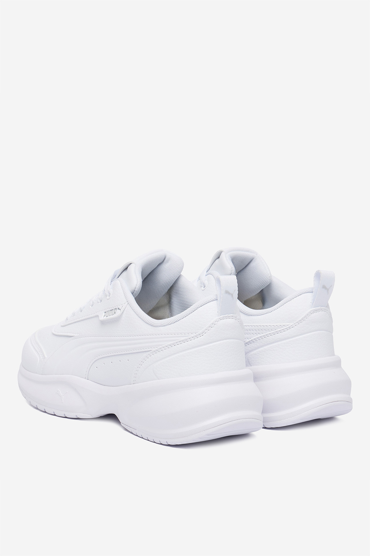 Sneakersy Bílá